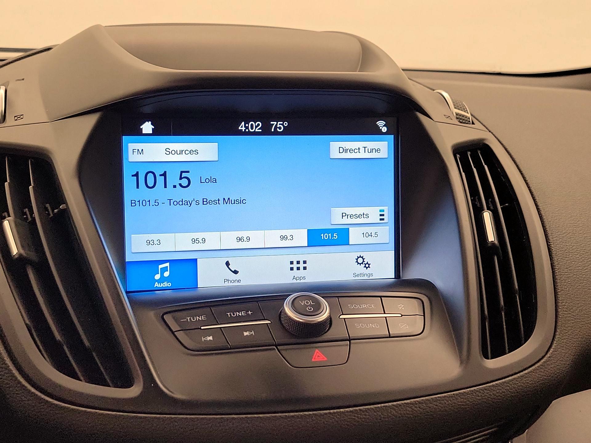 Thumbnail: 2019 Ford Escape - 15