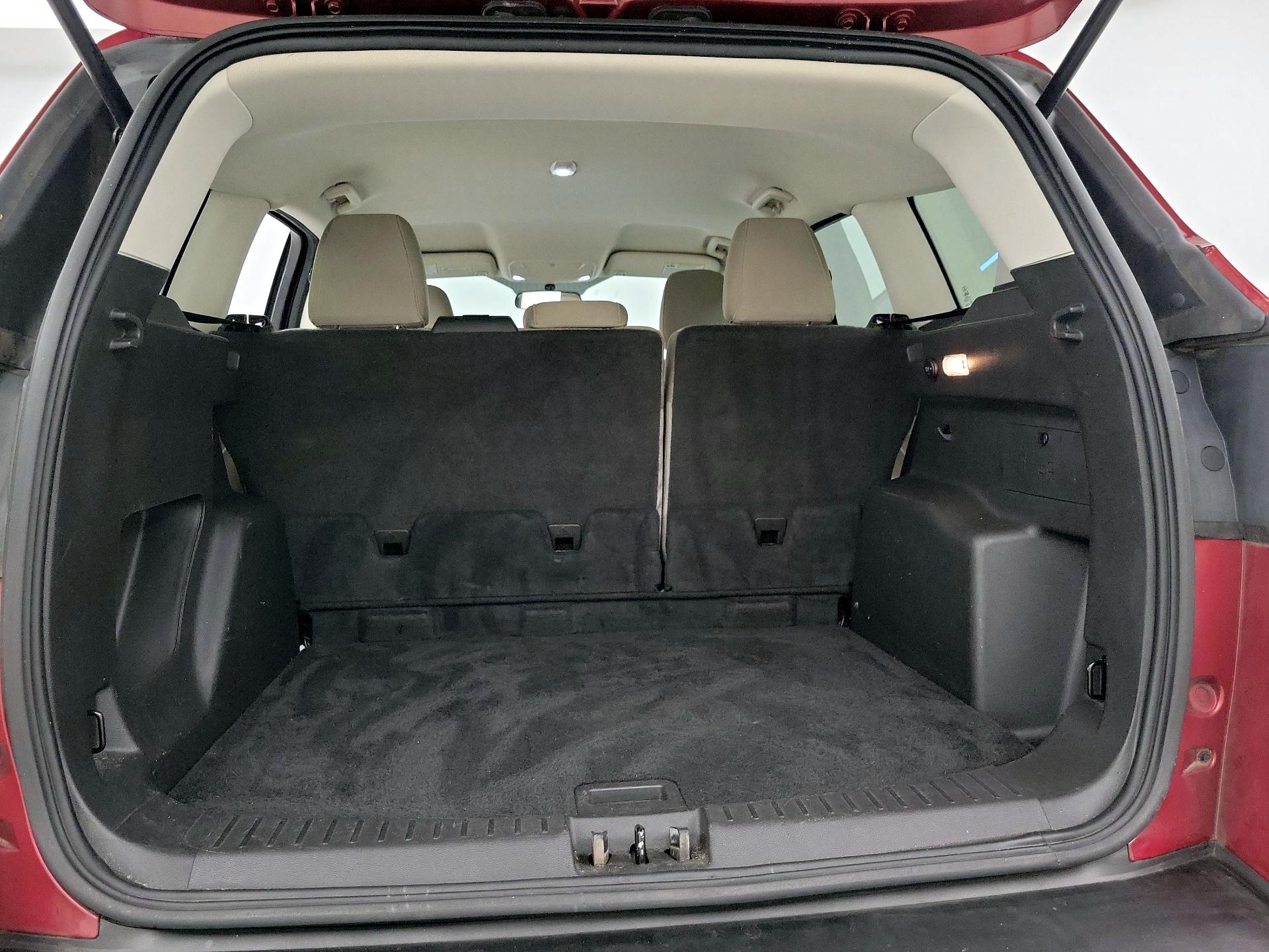 Thumbnail: 2019 Ford Escape - 20