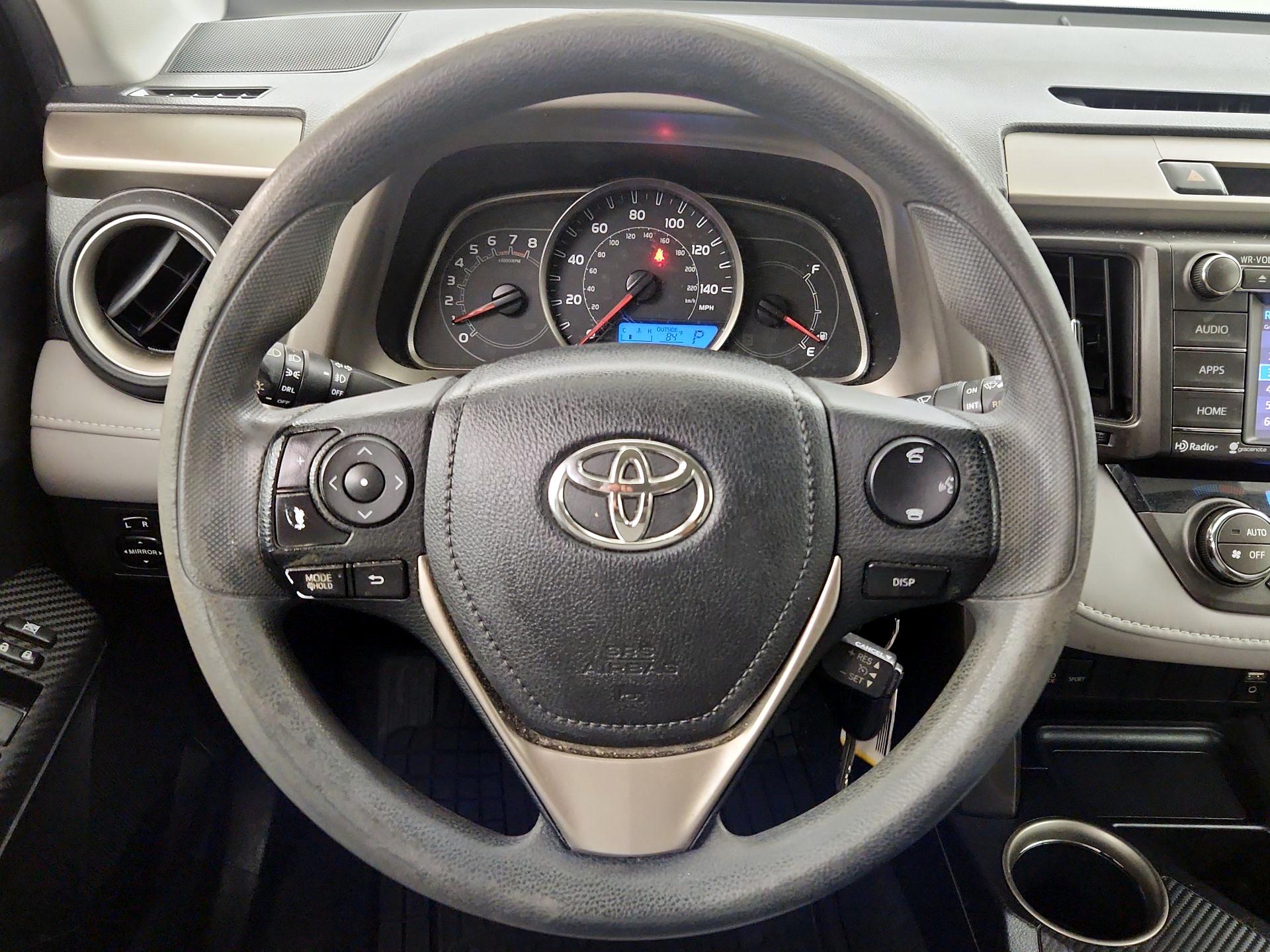 Thumbnail: 2014 Toyota RAV4 - 10