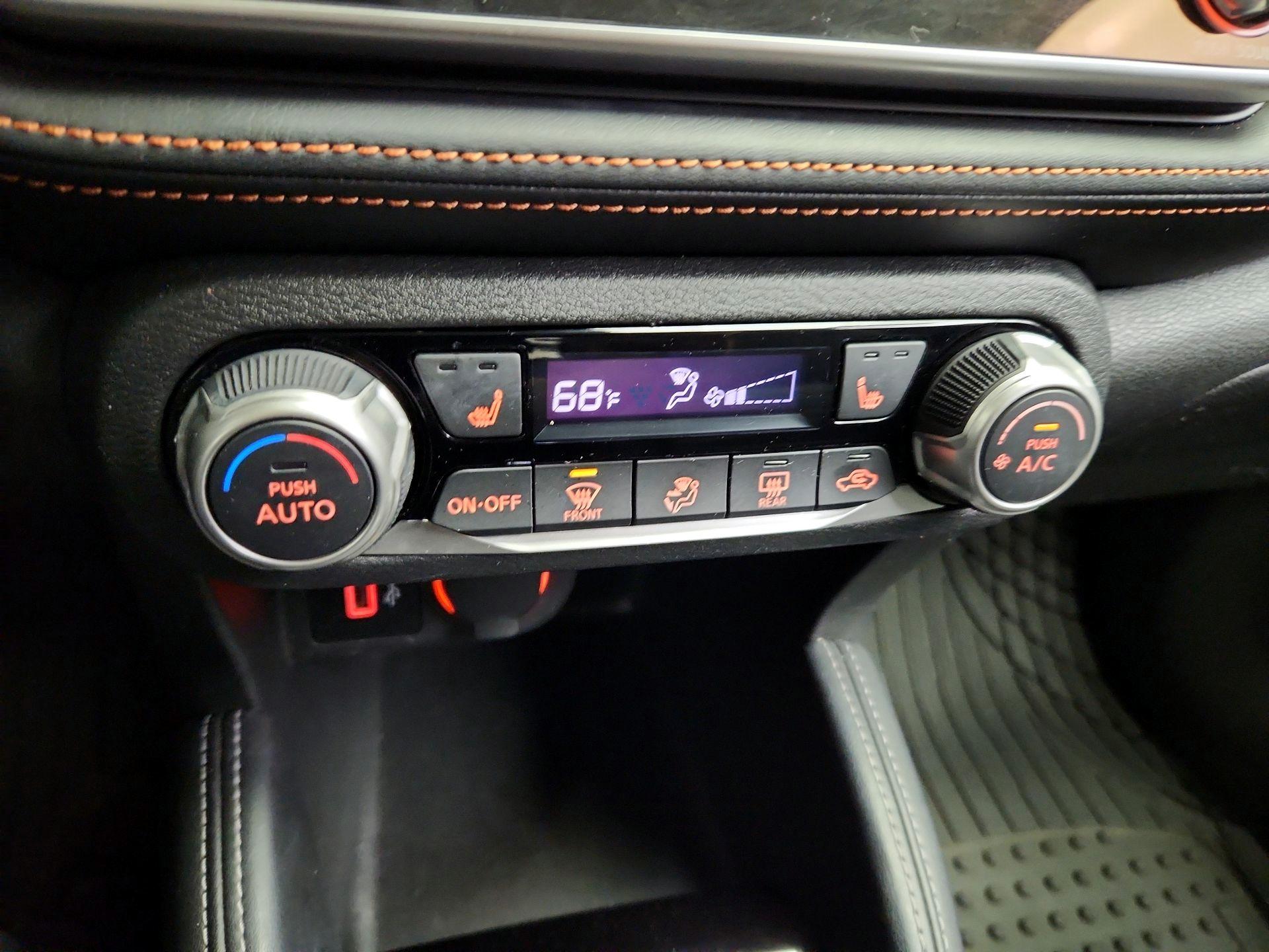 Thumbnail: 2020 Nissan Kicks - 15