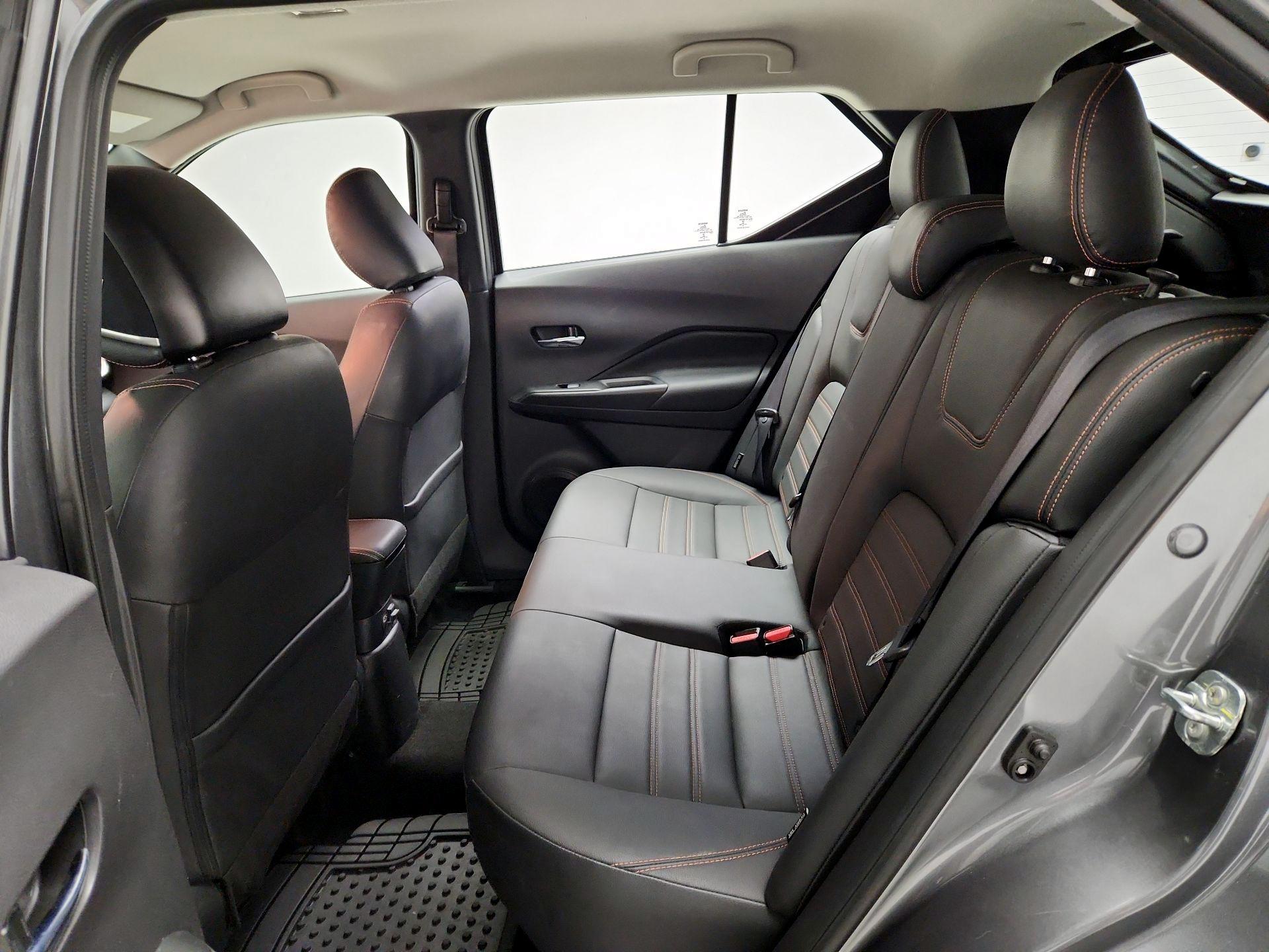 Thumbnail: 2020 Nissan Kicks - 18