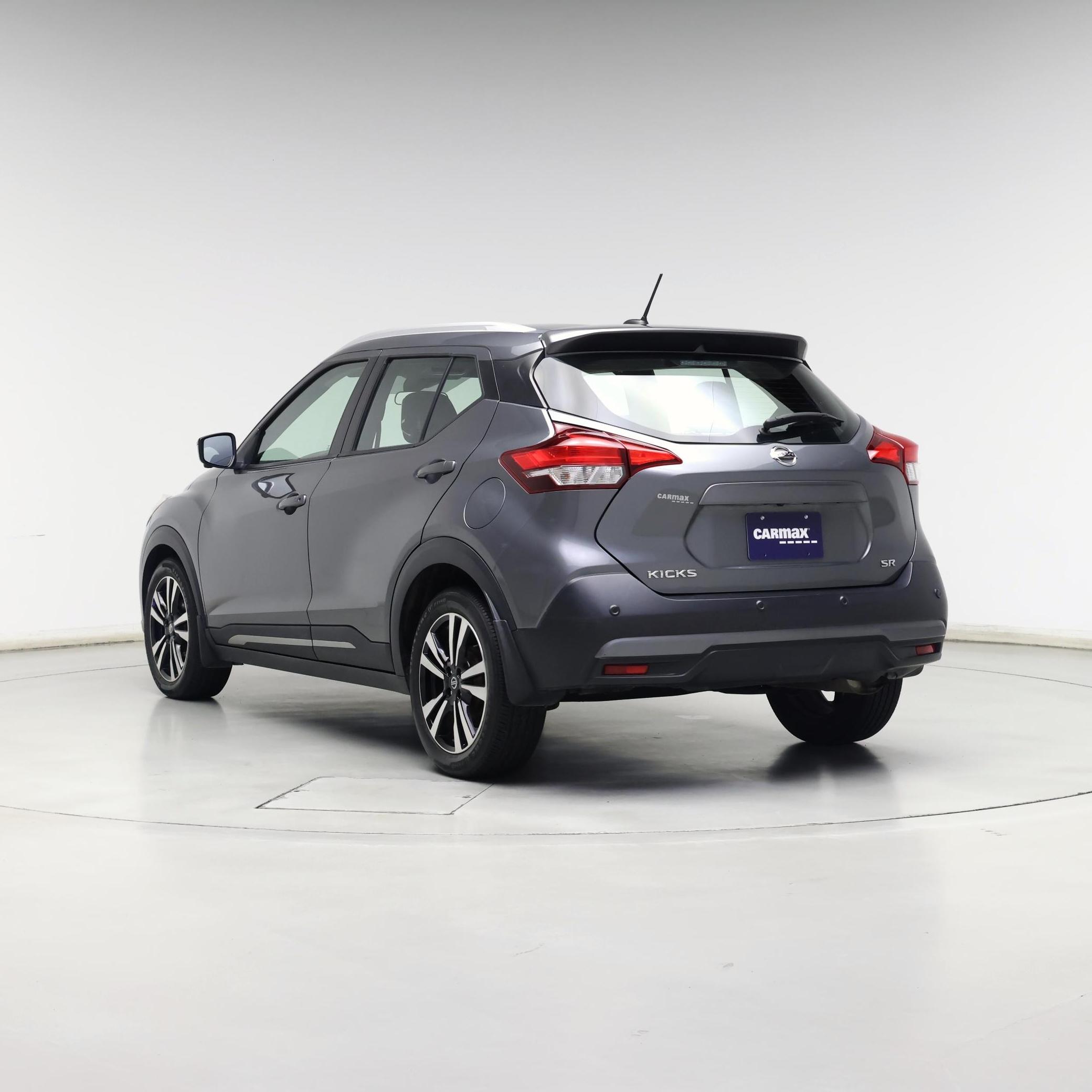 Thumbnail: 2020 Nissan Kicks - 2
