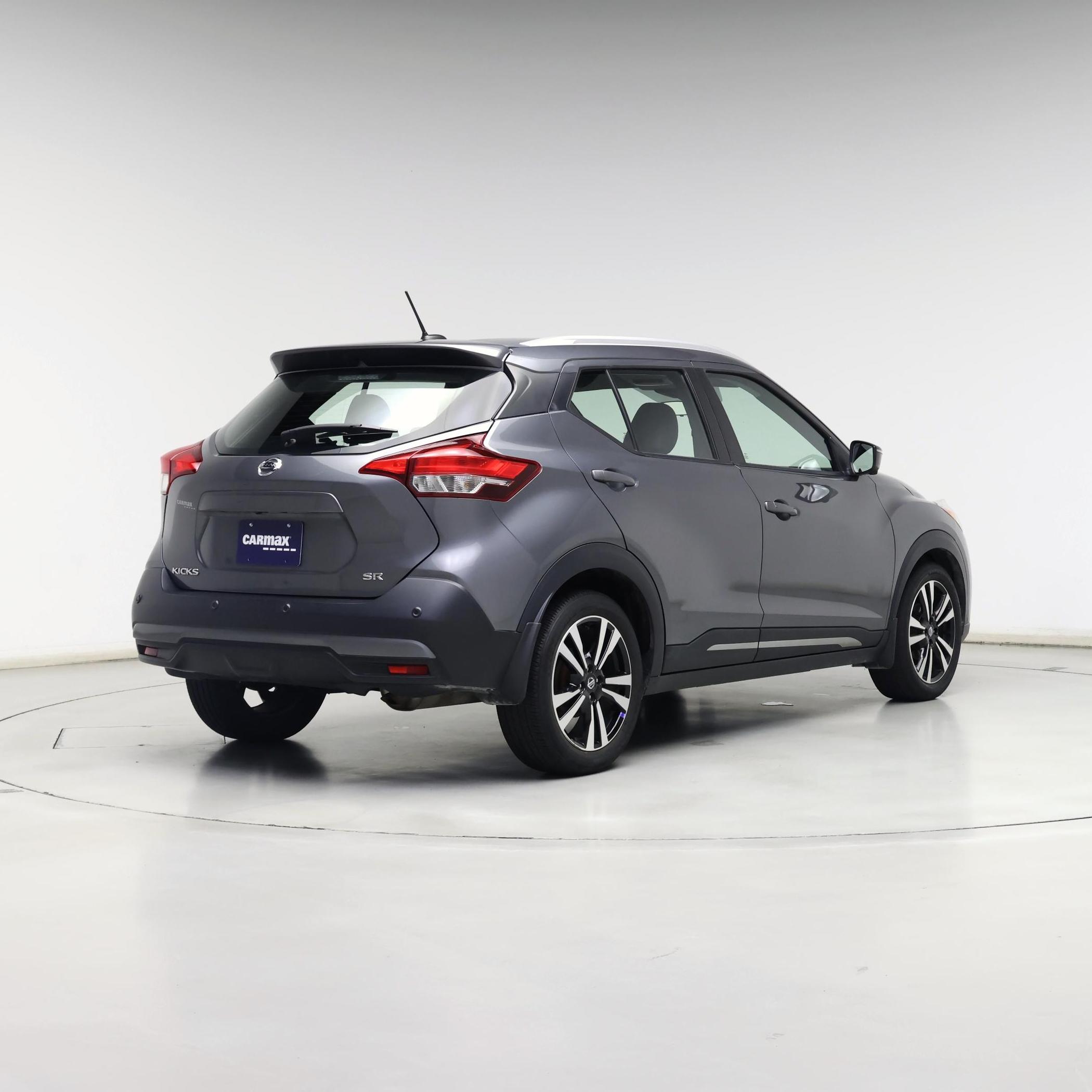 Thumbnail: 2020 Nissan Kicks - 8