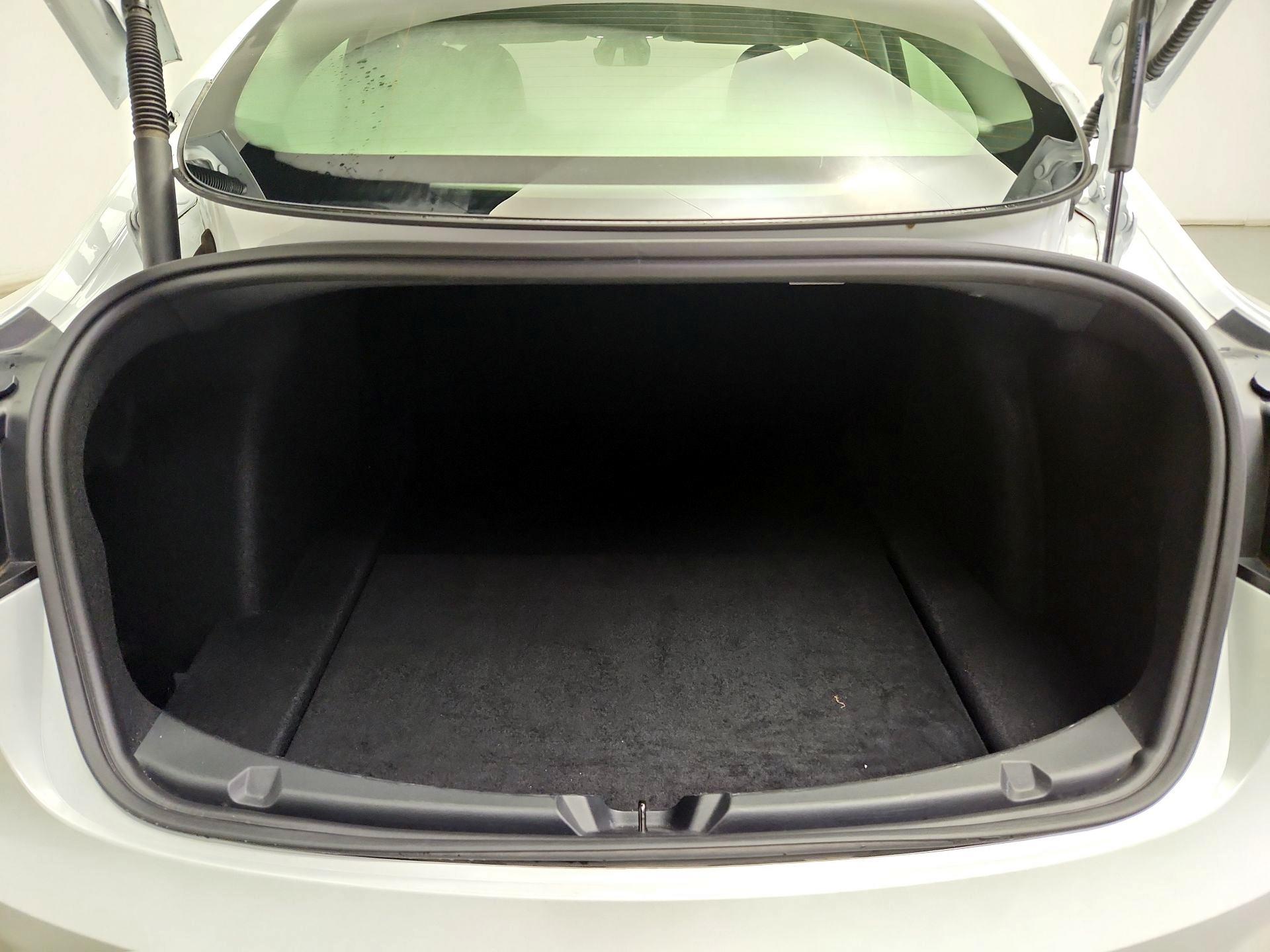 Thumbnail: 2023 Tesla Model 3 - 20