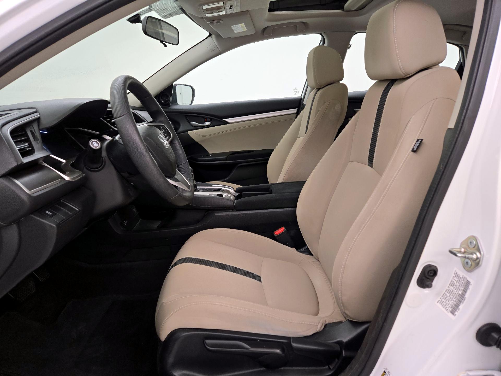 Thumbnail: 2017 Honda Civic - 11