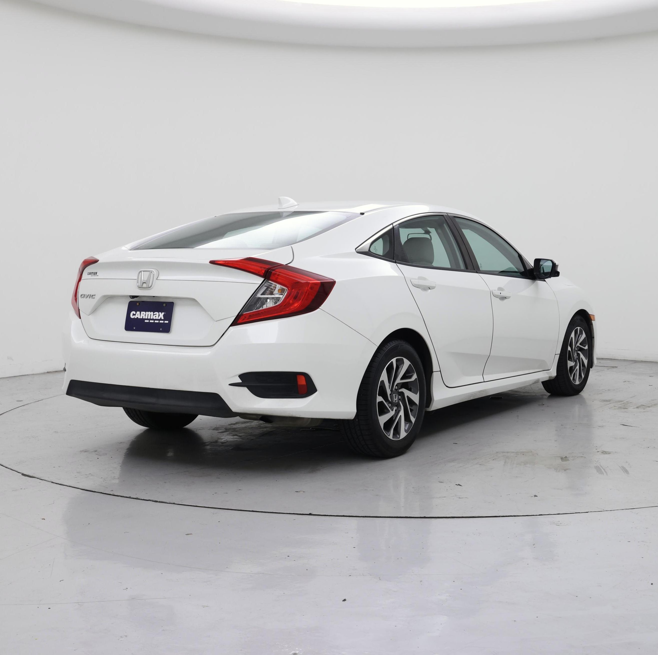 Thumbnail: 2017 Honda Civic - 8