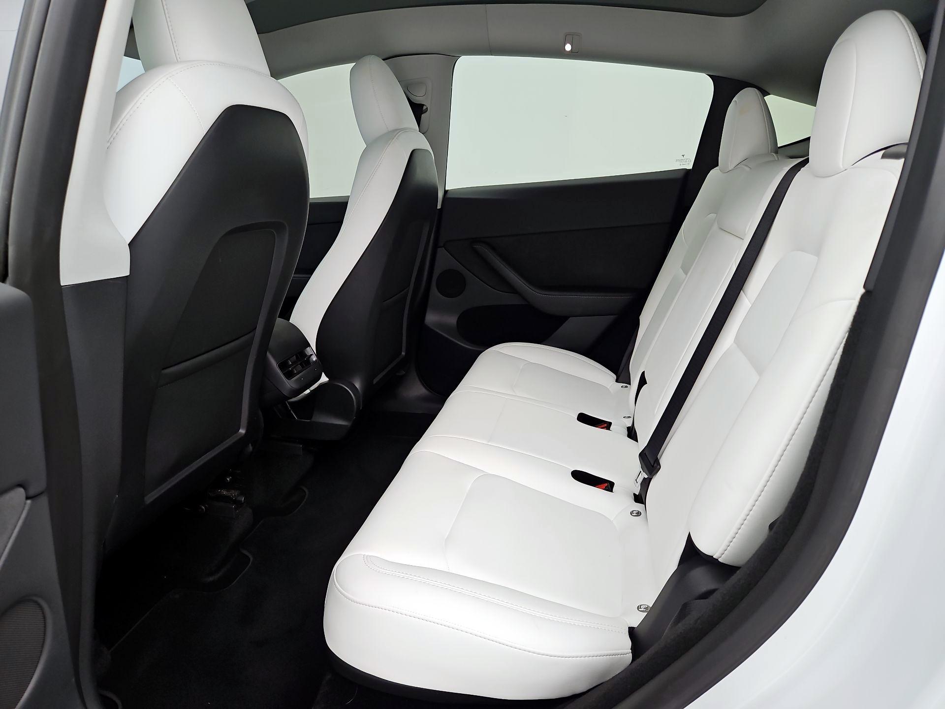 Thumbnail: 2023 Tesla Model Y - 19