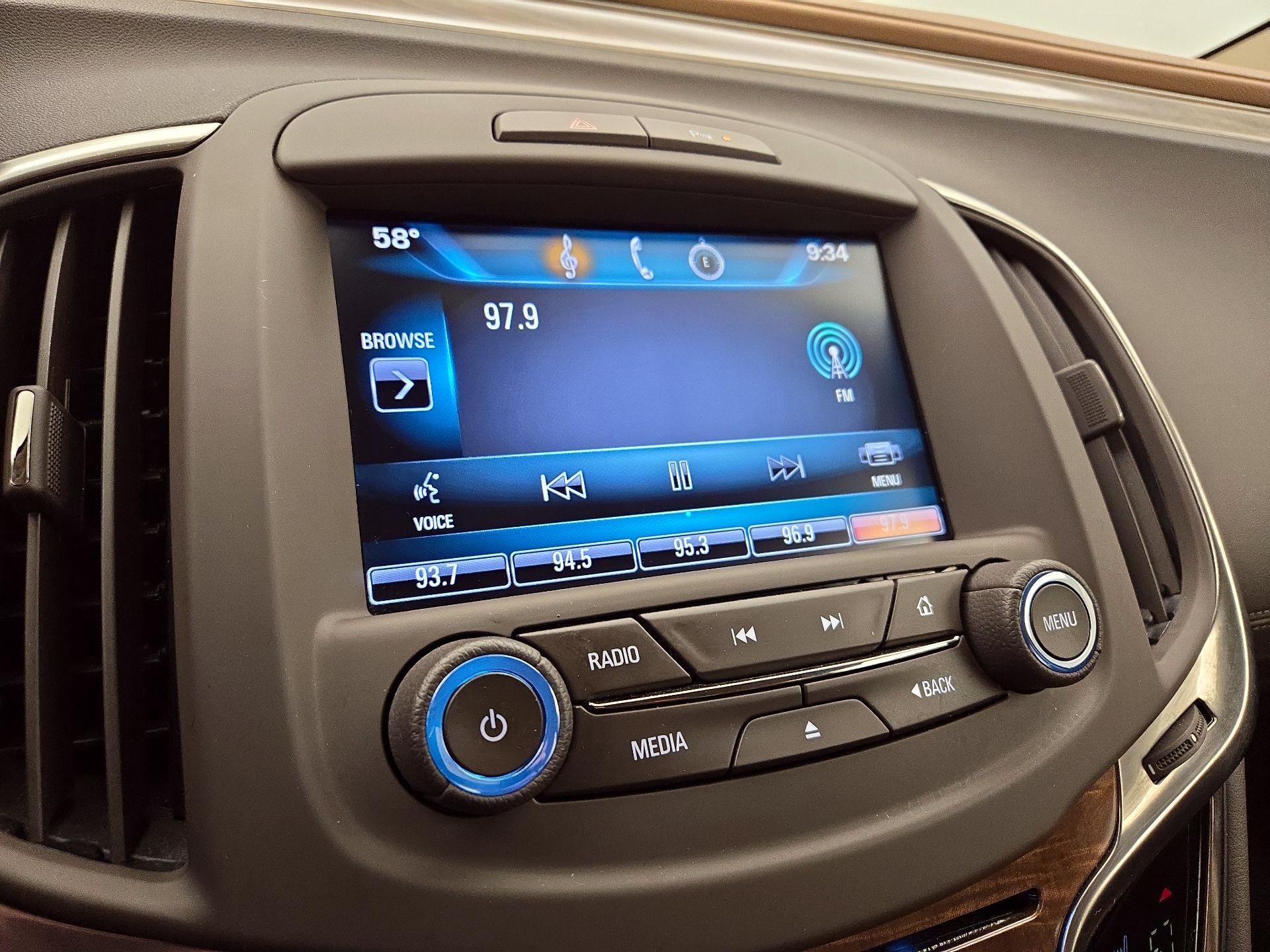 Thumbnail: 2014 Buick LaCrosse - 16