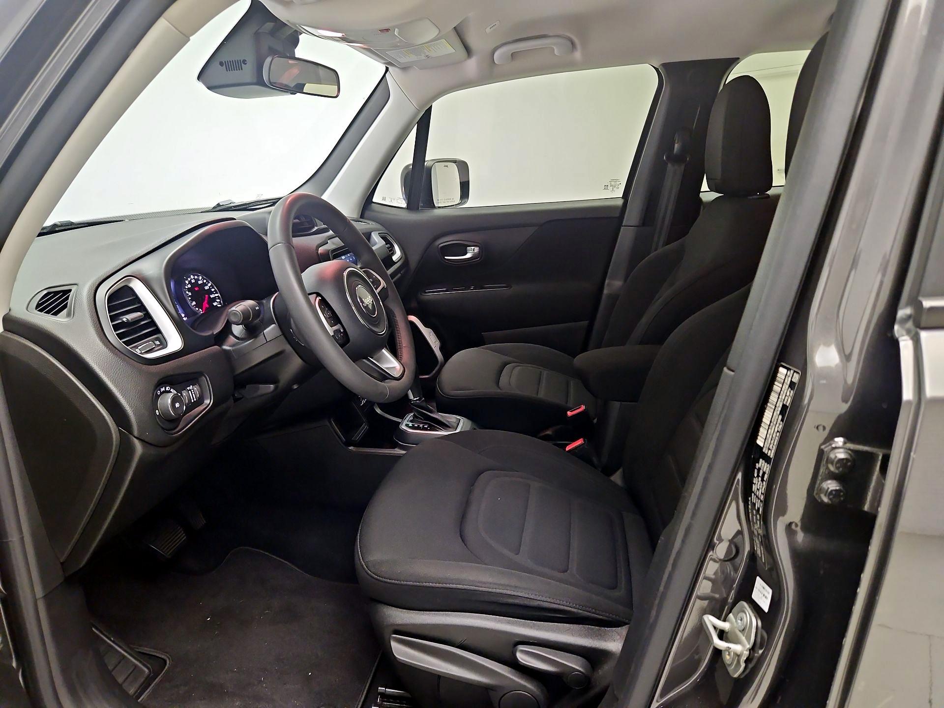 Thumbnail: 2021 Jeep Renegade - 11