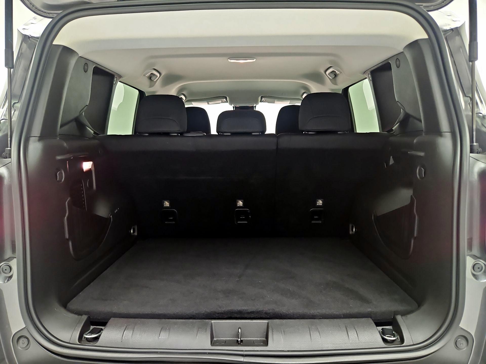 Thumbnail: 2021 Jeep Renegade - 20
