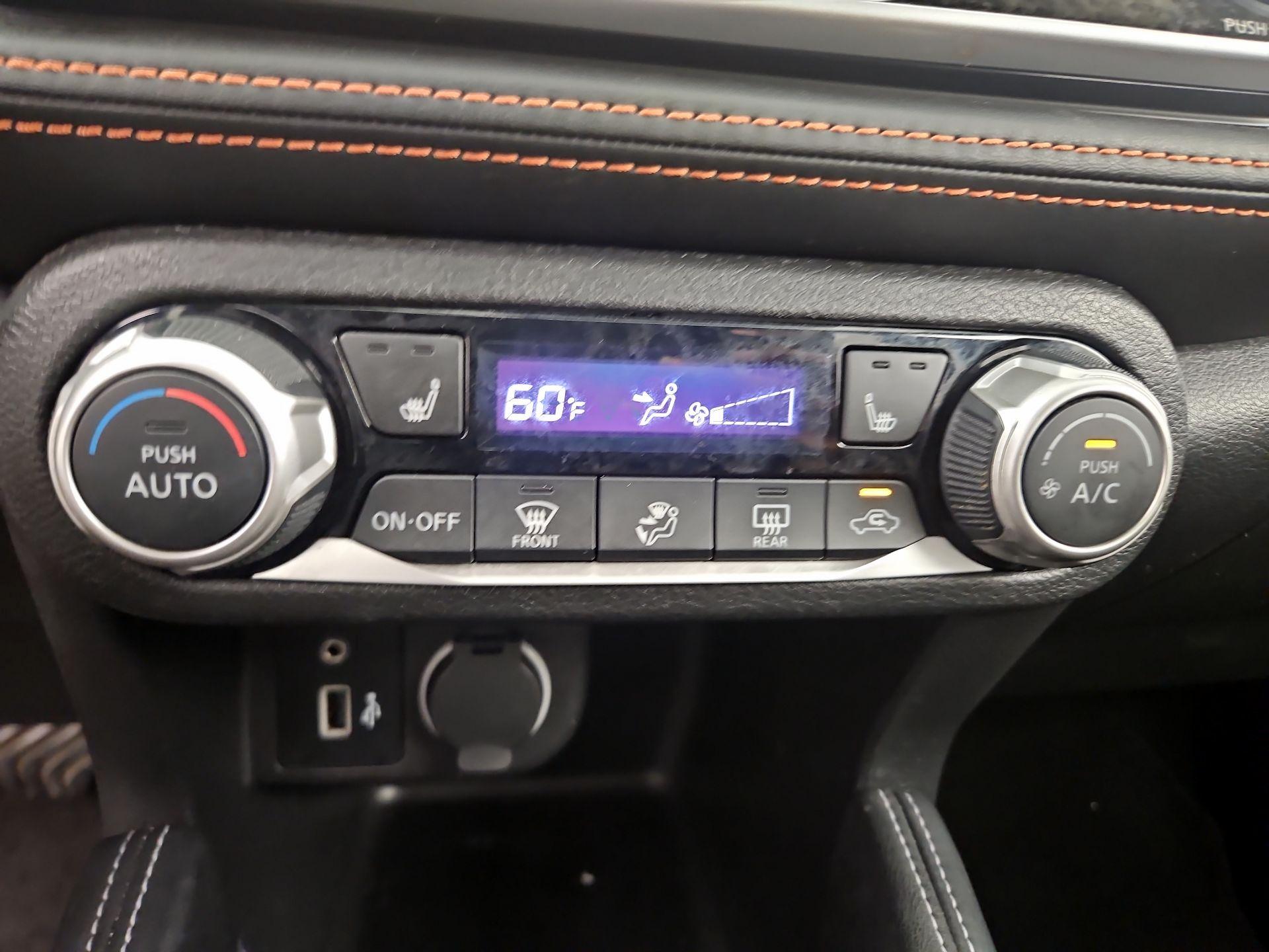 Thumbnail: 2019 Nissan Kicks - 14
