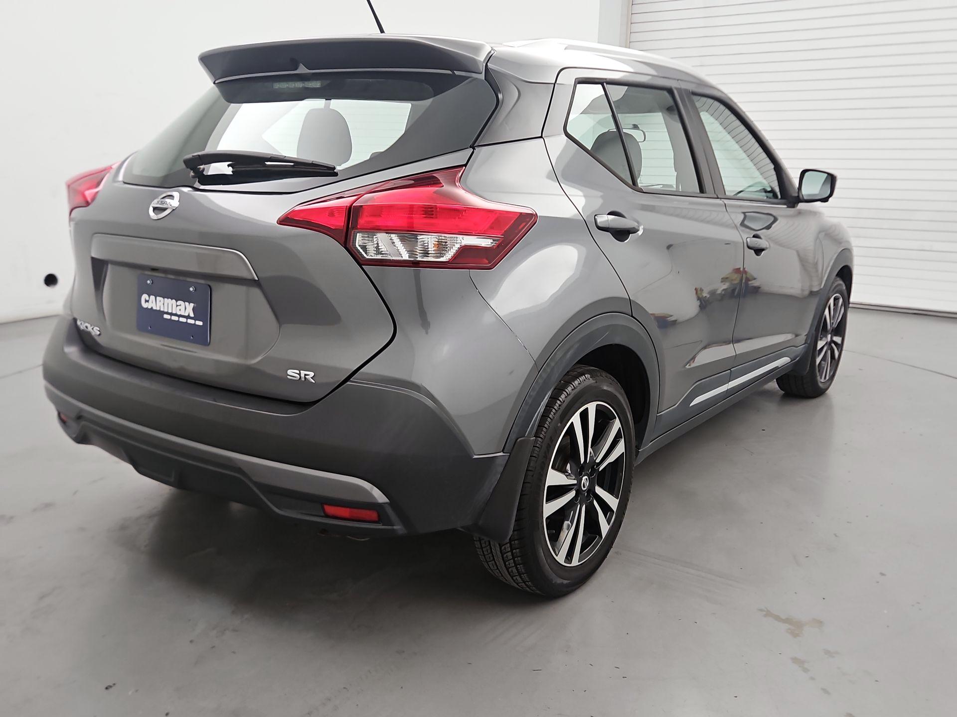 Thumbnail: 2019 Nissan Kicks - 5