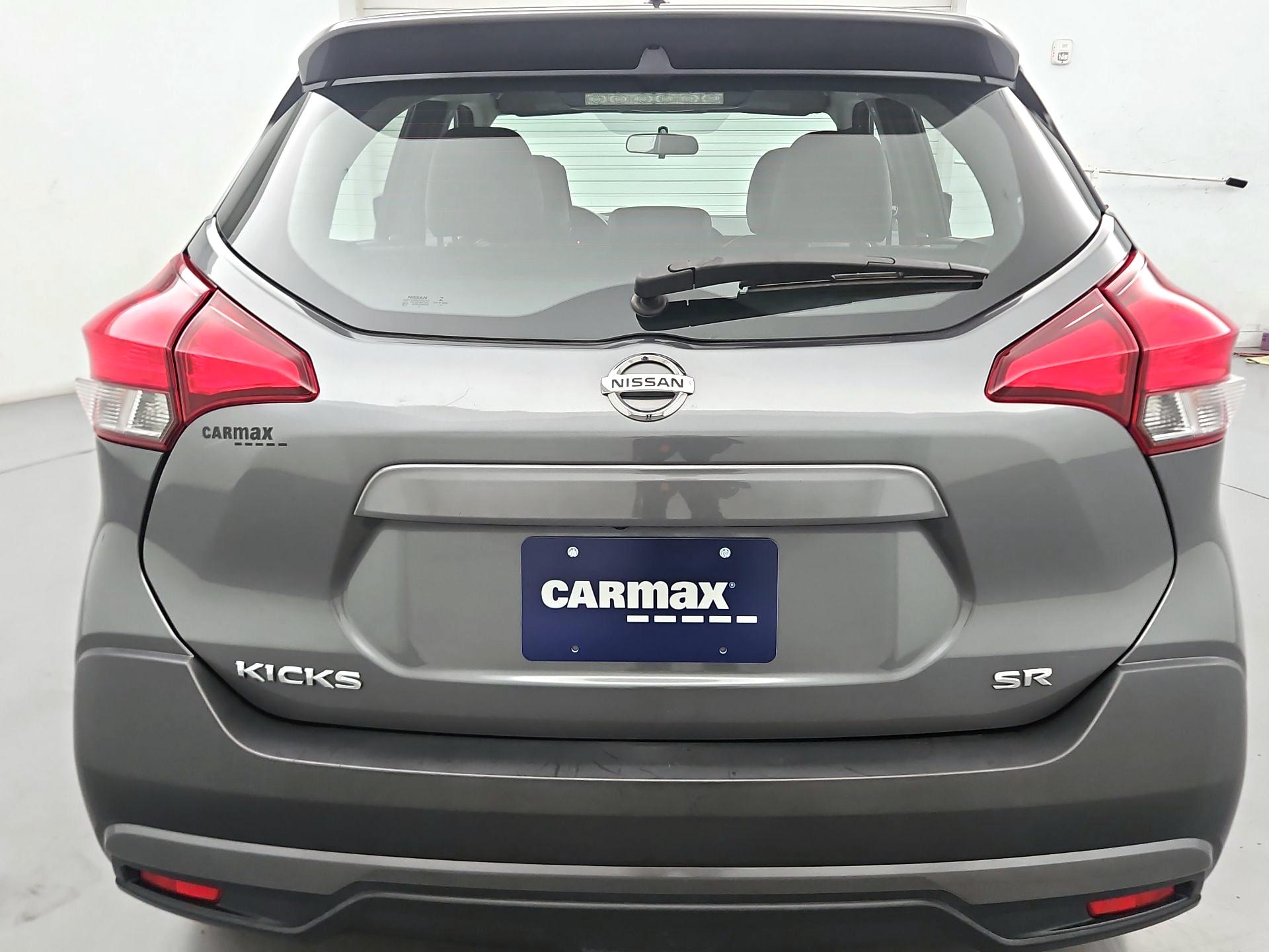 Thumbnail: 2019 Nissan Kicks - 6