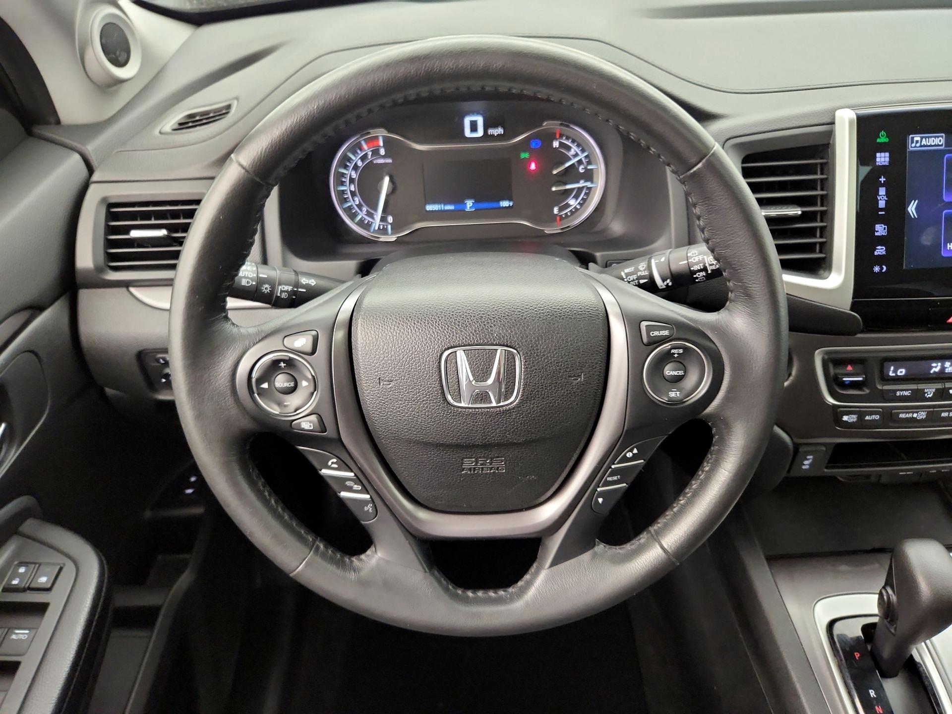 Thumbnail: 2016 Honda Pilot - 10