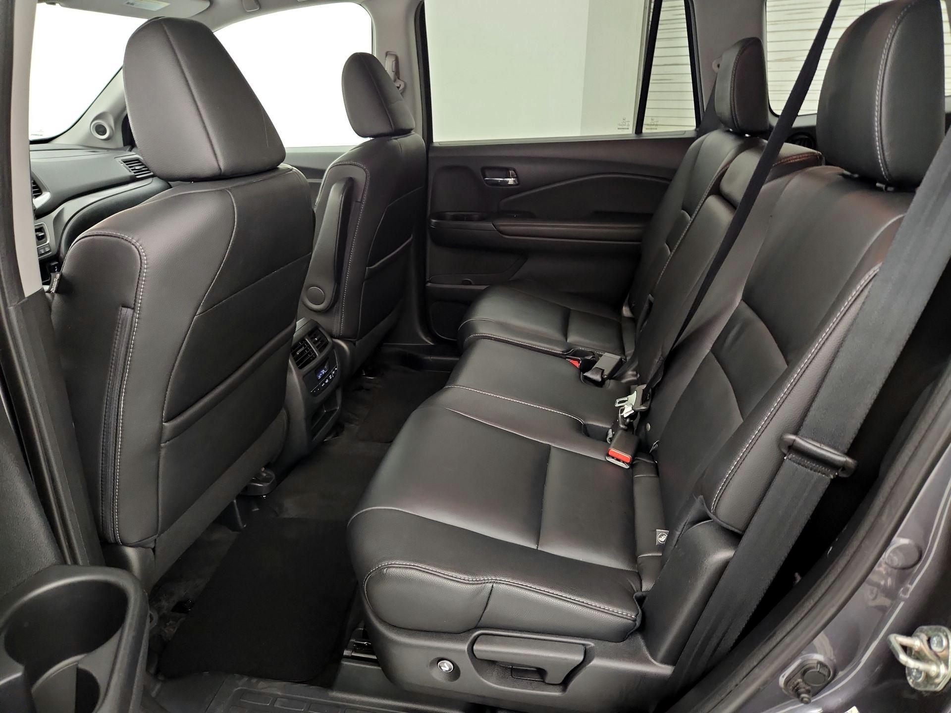 Thumbnail: 2016 Honda Pilot - 20