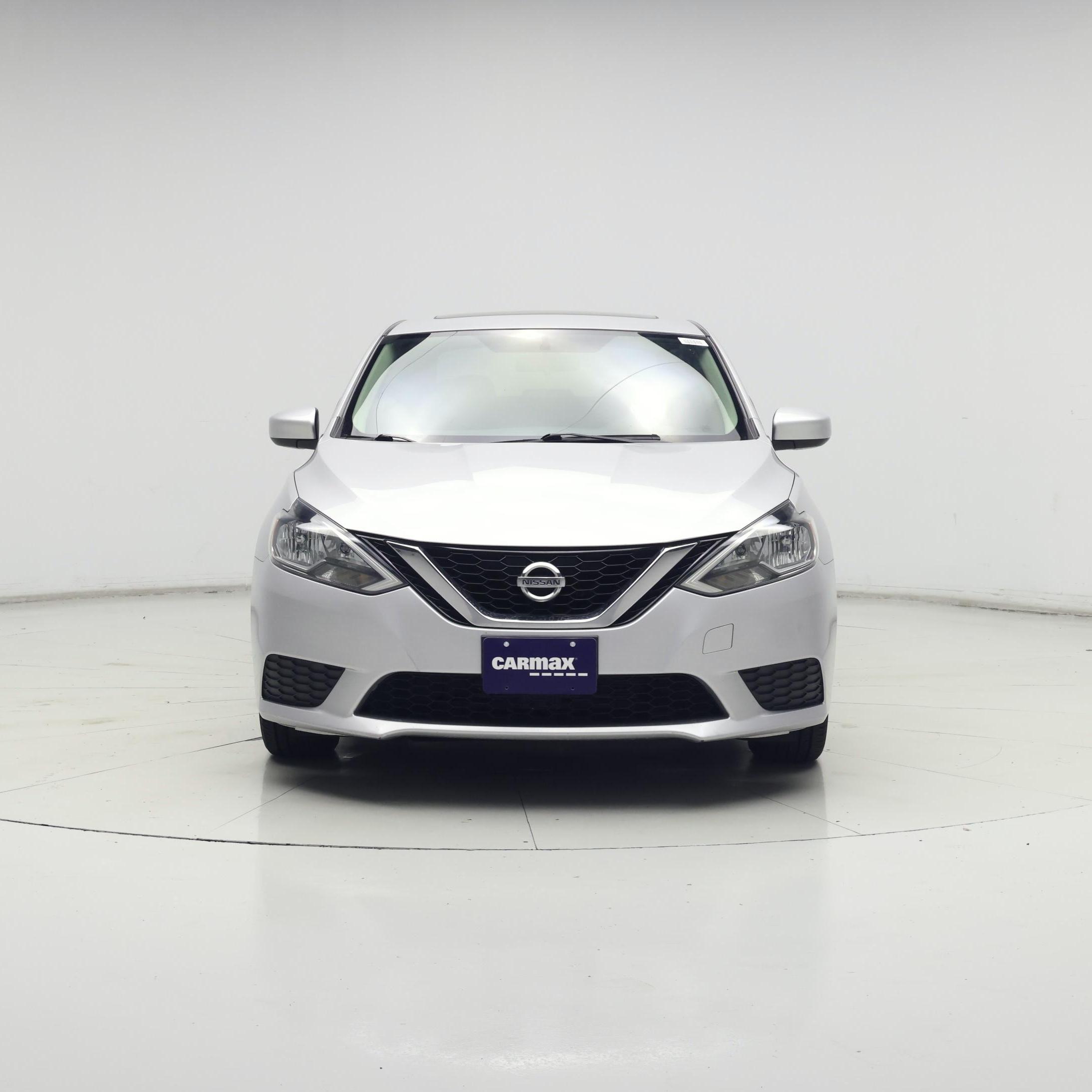 Thumbnail: 2016 Nissan Sentra - 5
