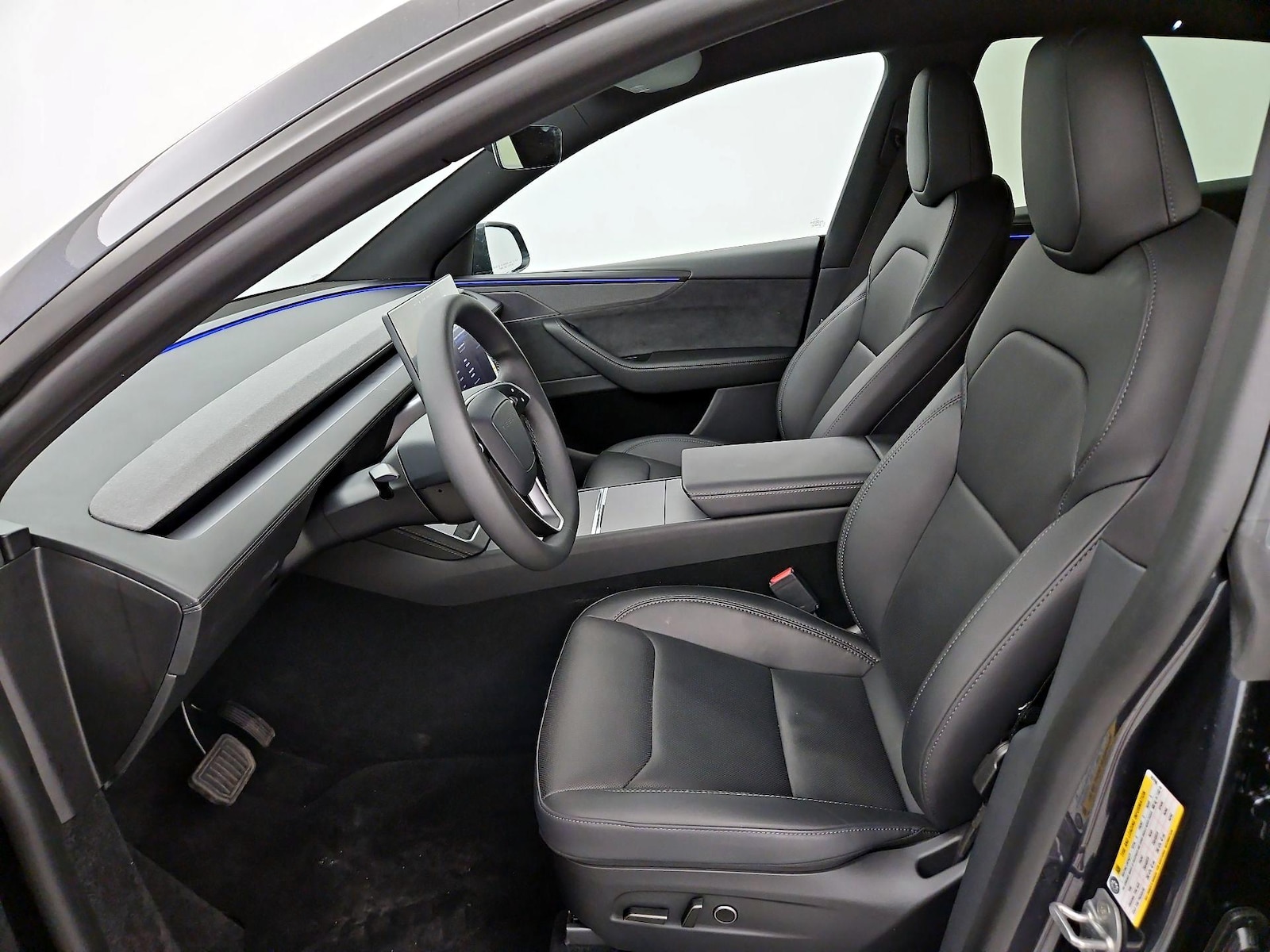 2026 Tesla Model Y Premium - Photo 12