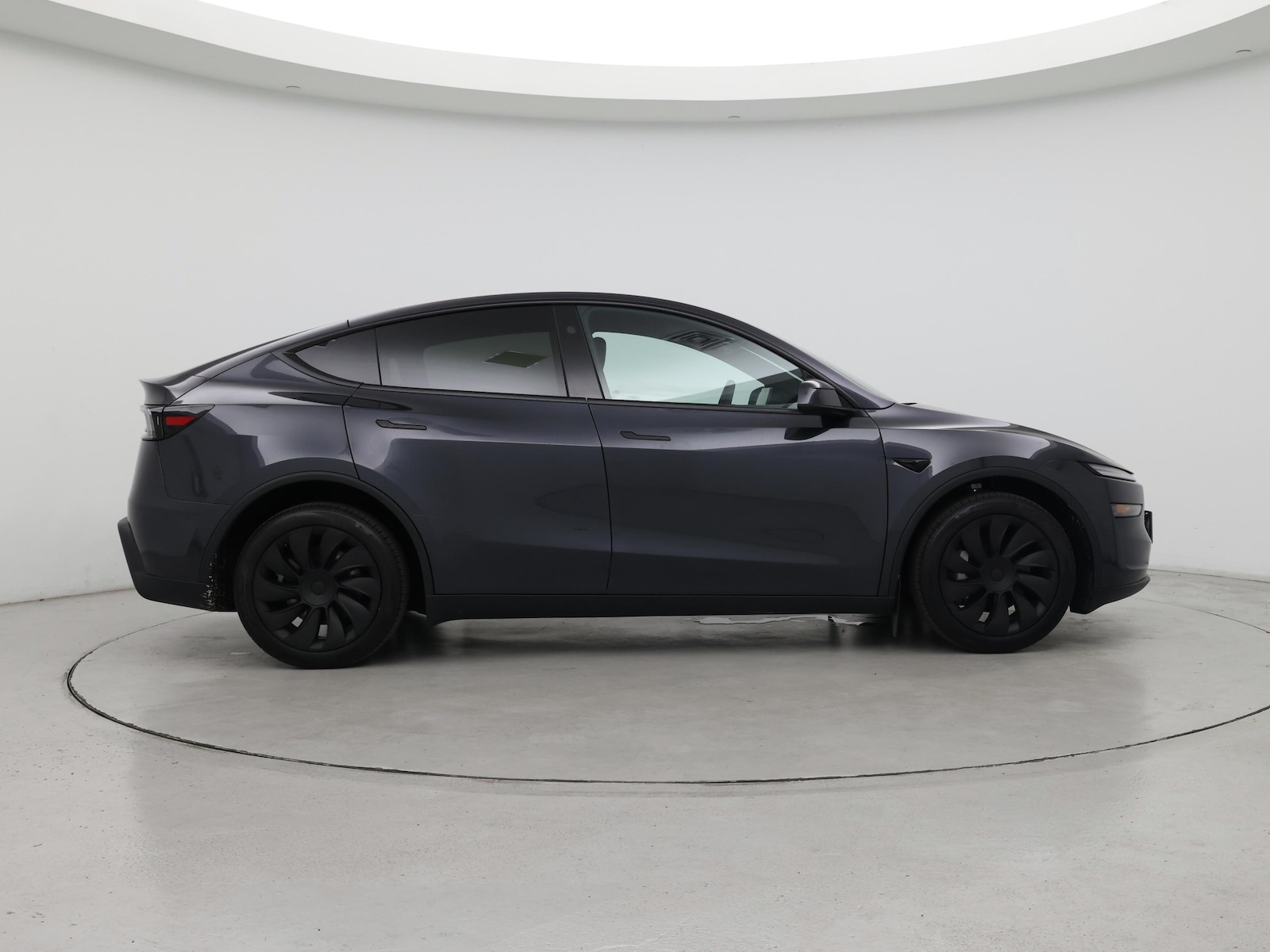 2026 Tesla Model Y Premium - Photo 8
