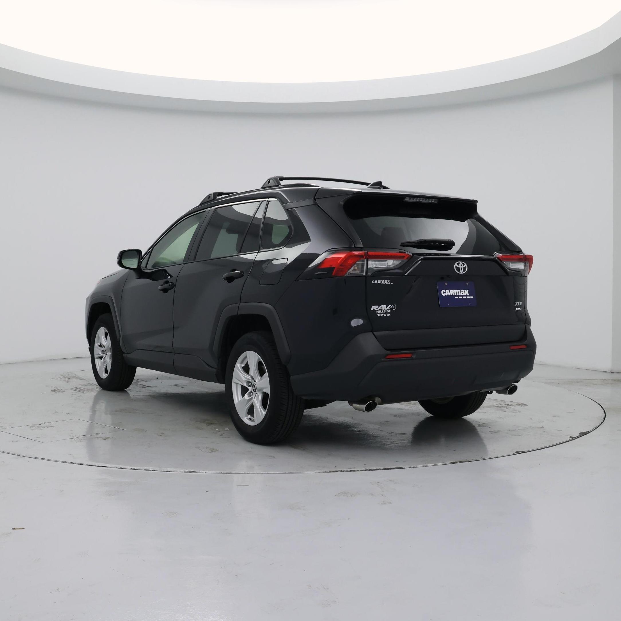 Thumbnail: 2019 Toyota RAV4 - 2