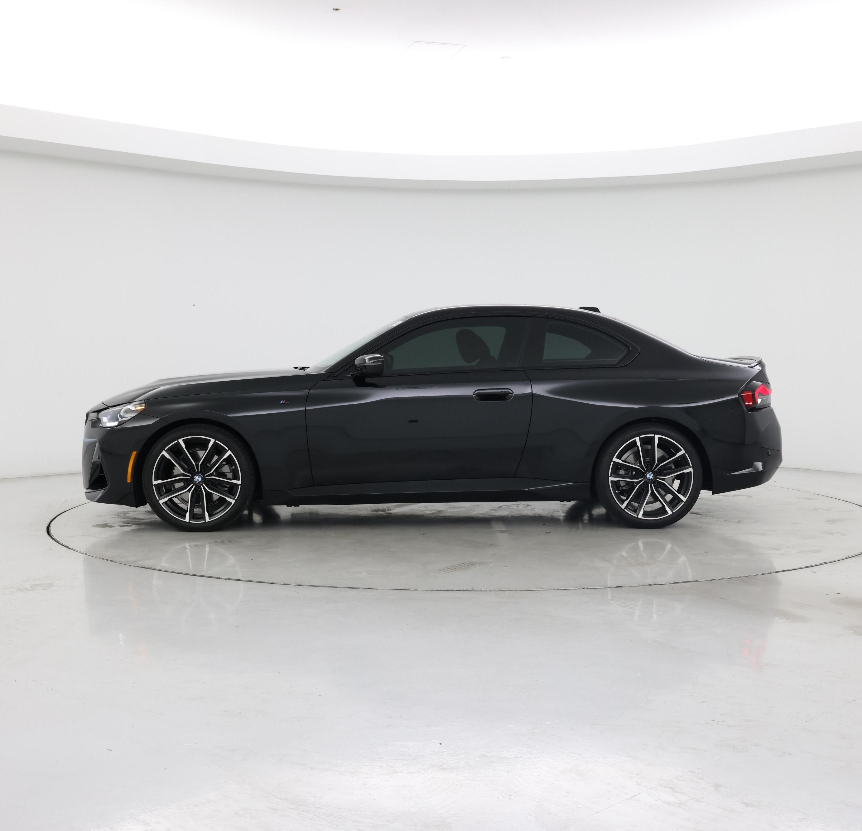 Thumbnail: 2024 BMW 2 Series - 3