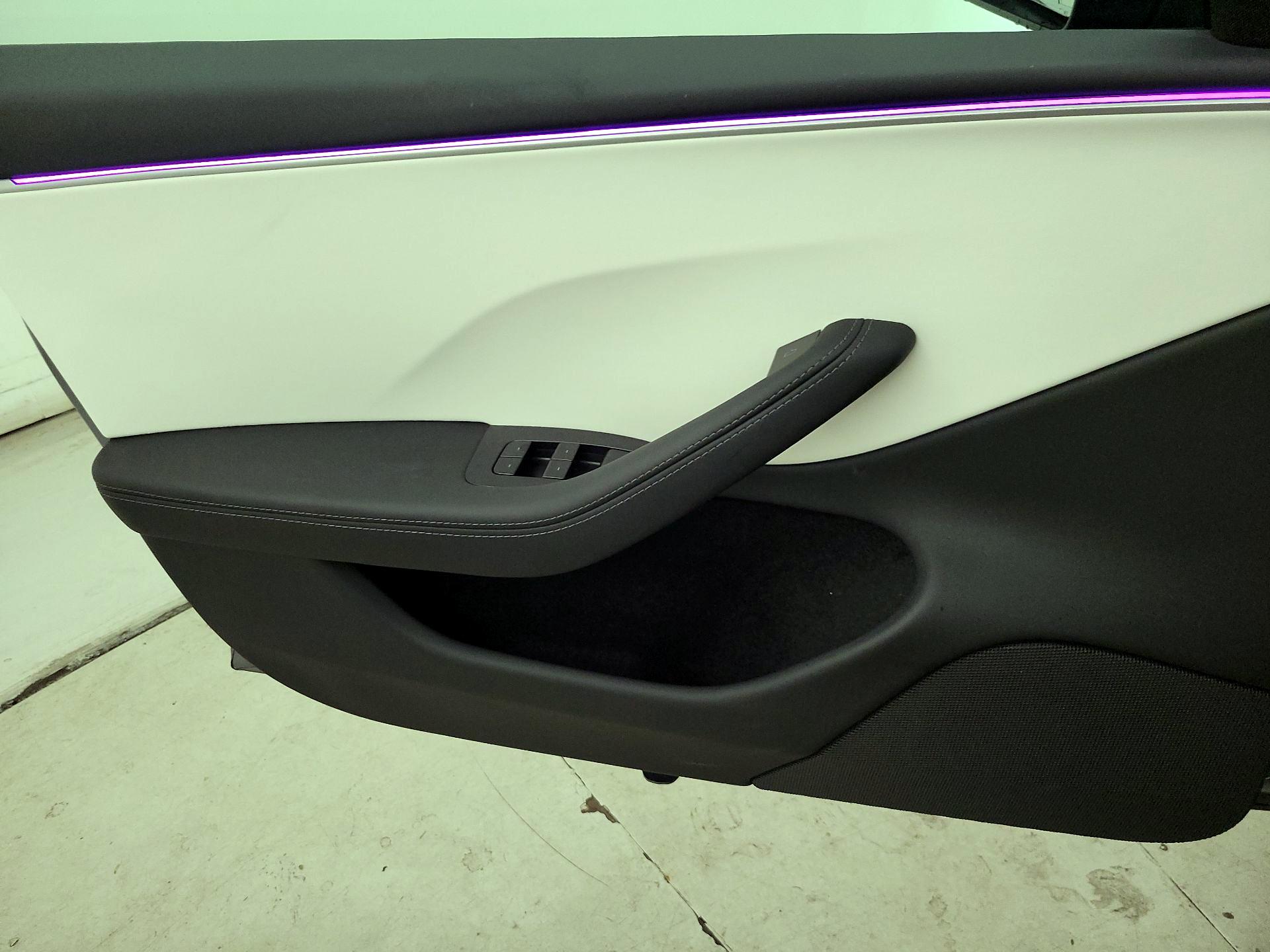 Thumbnail: 2024 Tesla Model 3 - 12