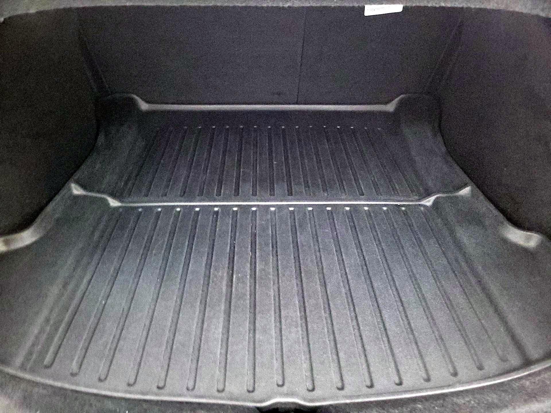 Thumbnail: 2024 Tesla Model 3 - 19