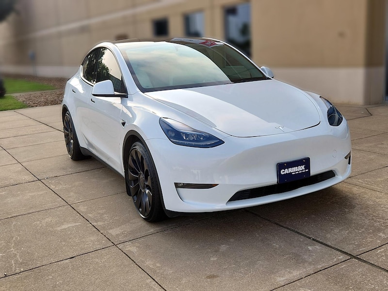 2023 Tesla Model Y Performance