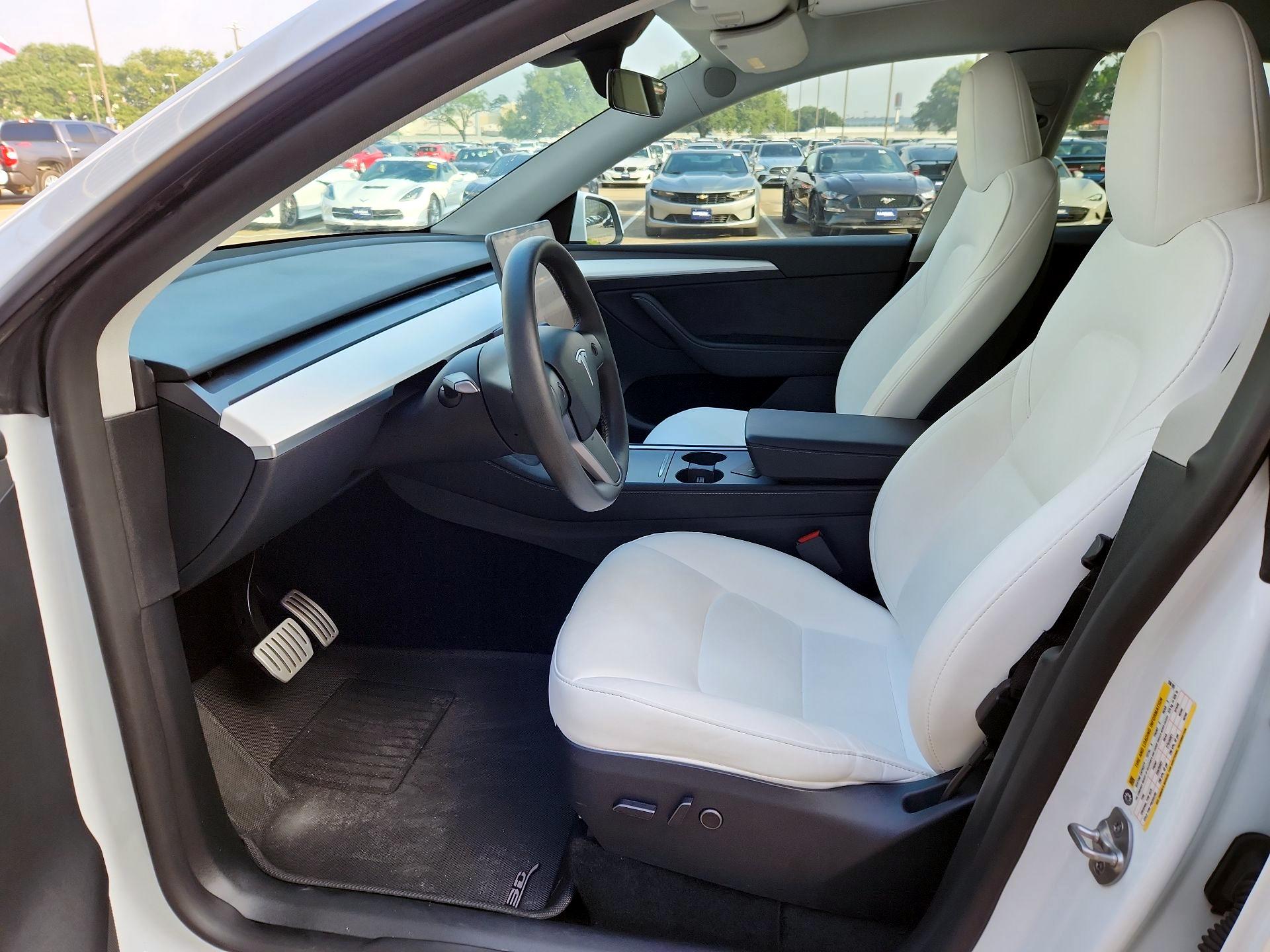Thumbnail: 2023 Tesla Model Y - 9