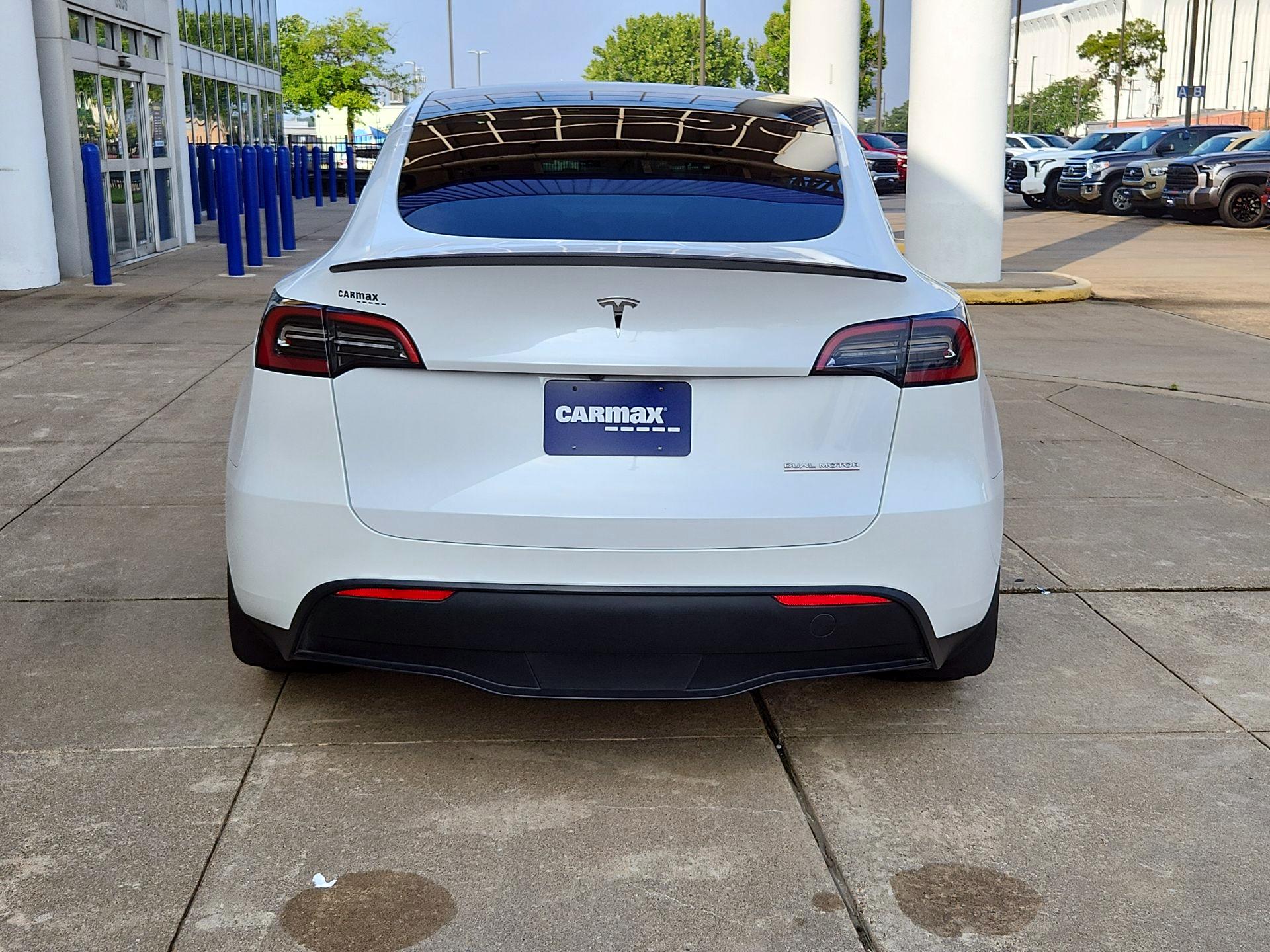 Thumbnail: 2023 Tesla Model Y - 6