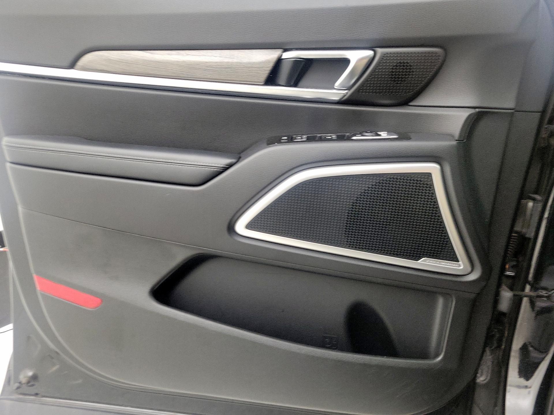 Thumbnail: 2022 Kia Telluride - 12
