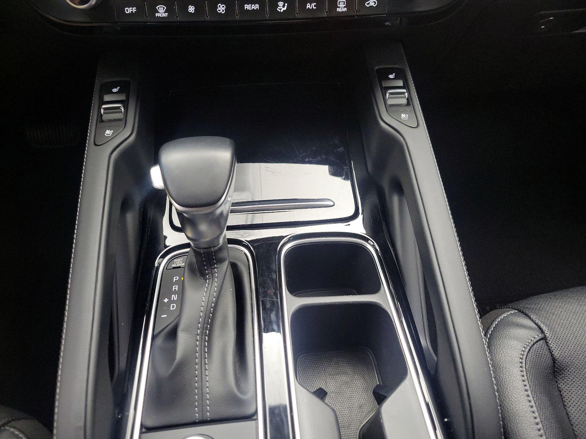 Thumbnail: 2022 Kia Telluride - 18