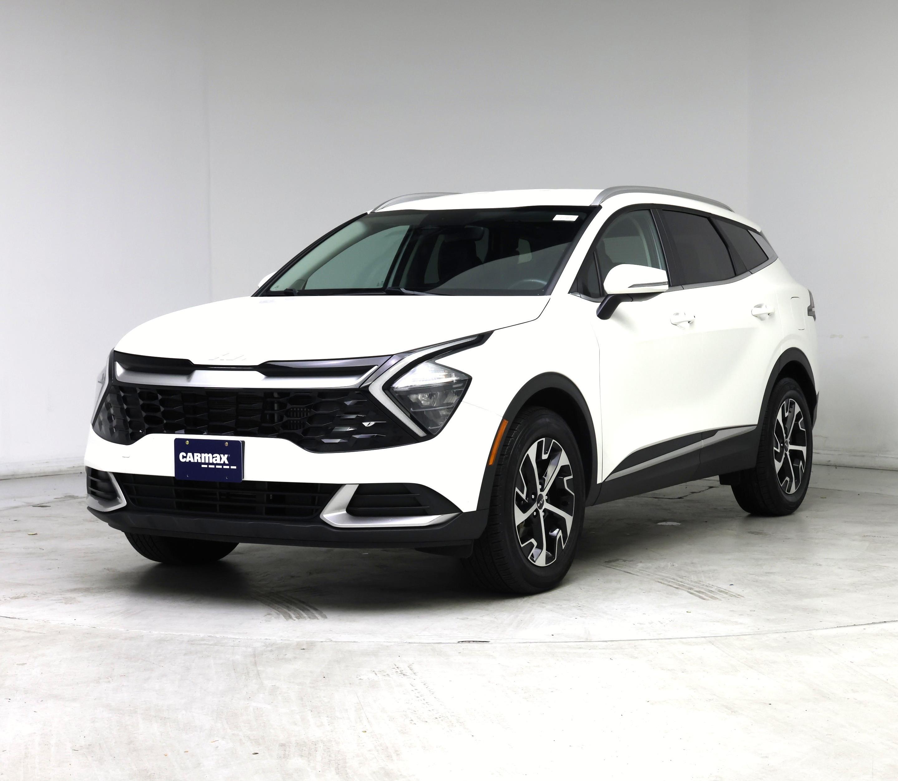 Thumbnail: 2023 Kia Sportage - 4