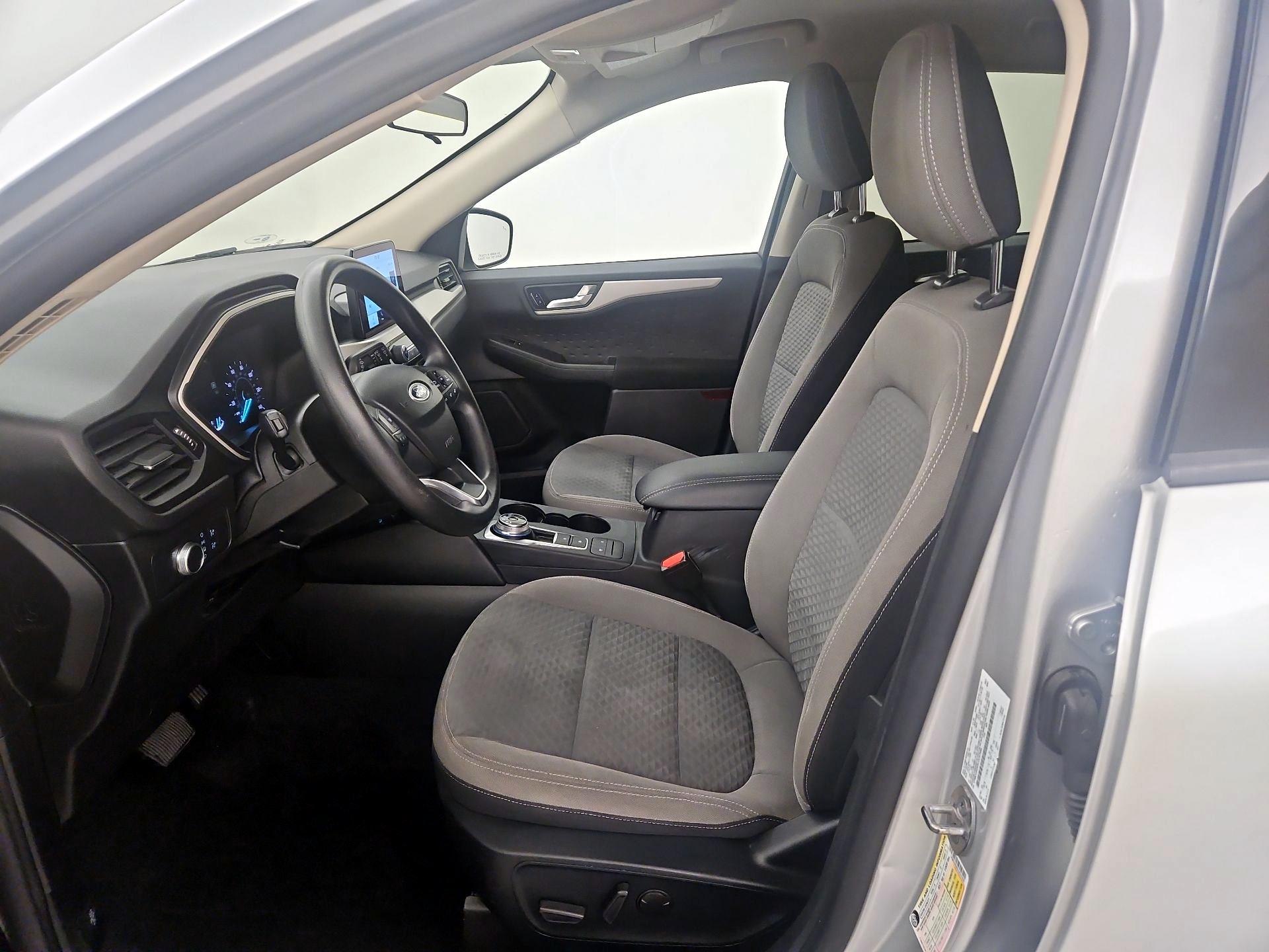 Thumbnail: 2020 Ford Escape - 11