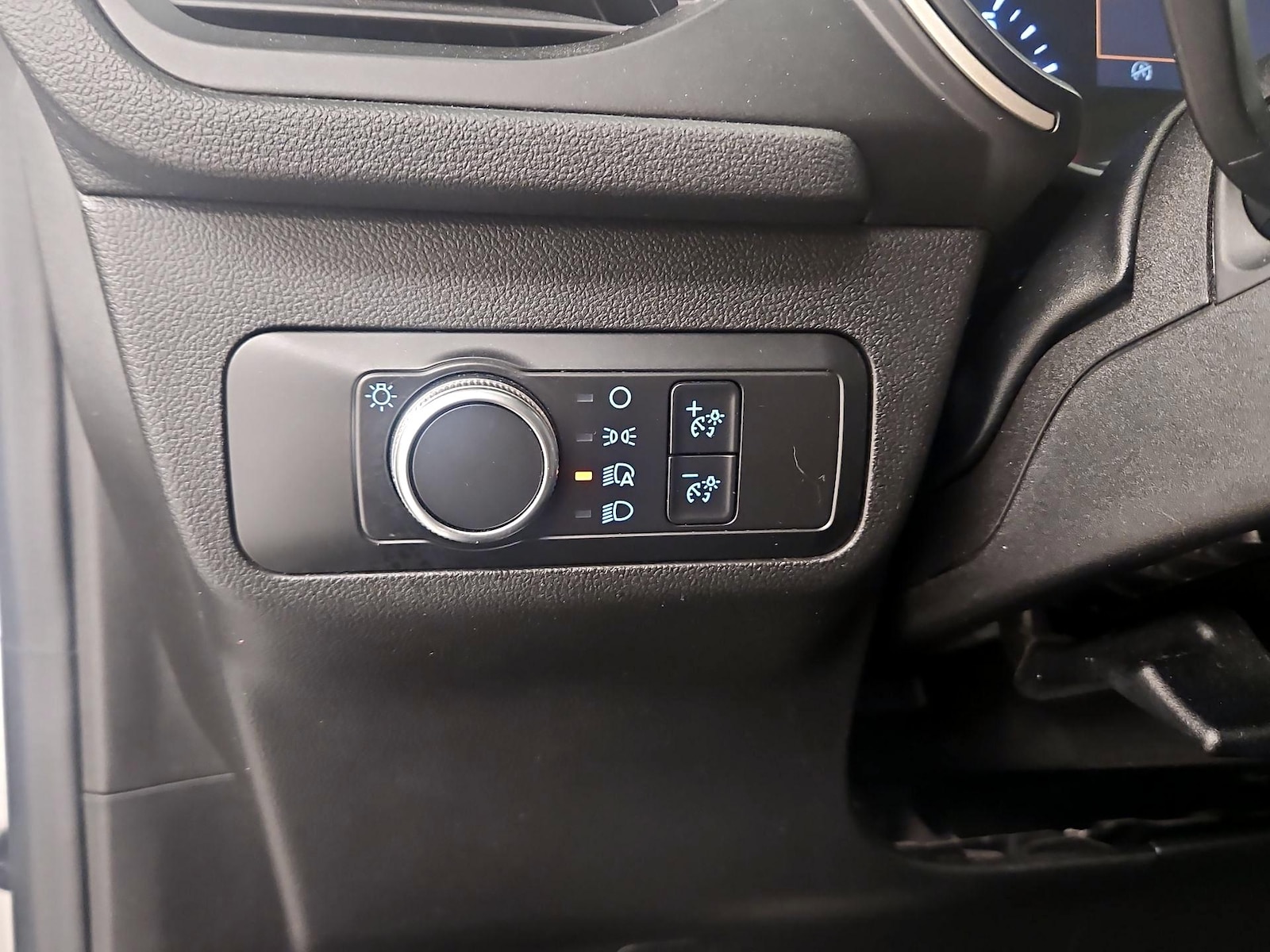 2020 Ford Escape SE - Photo 14