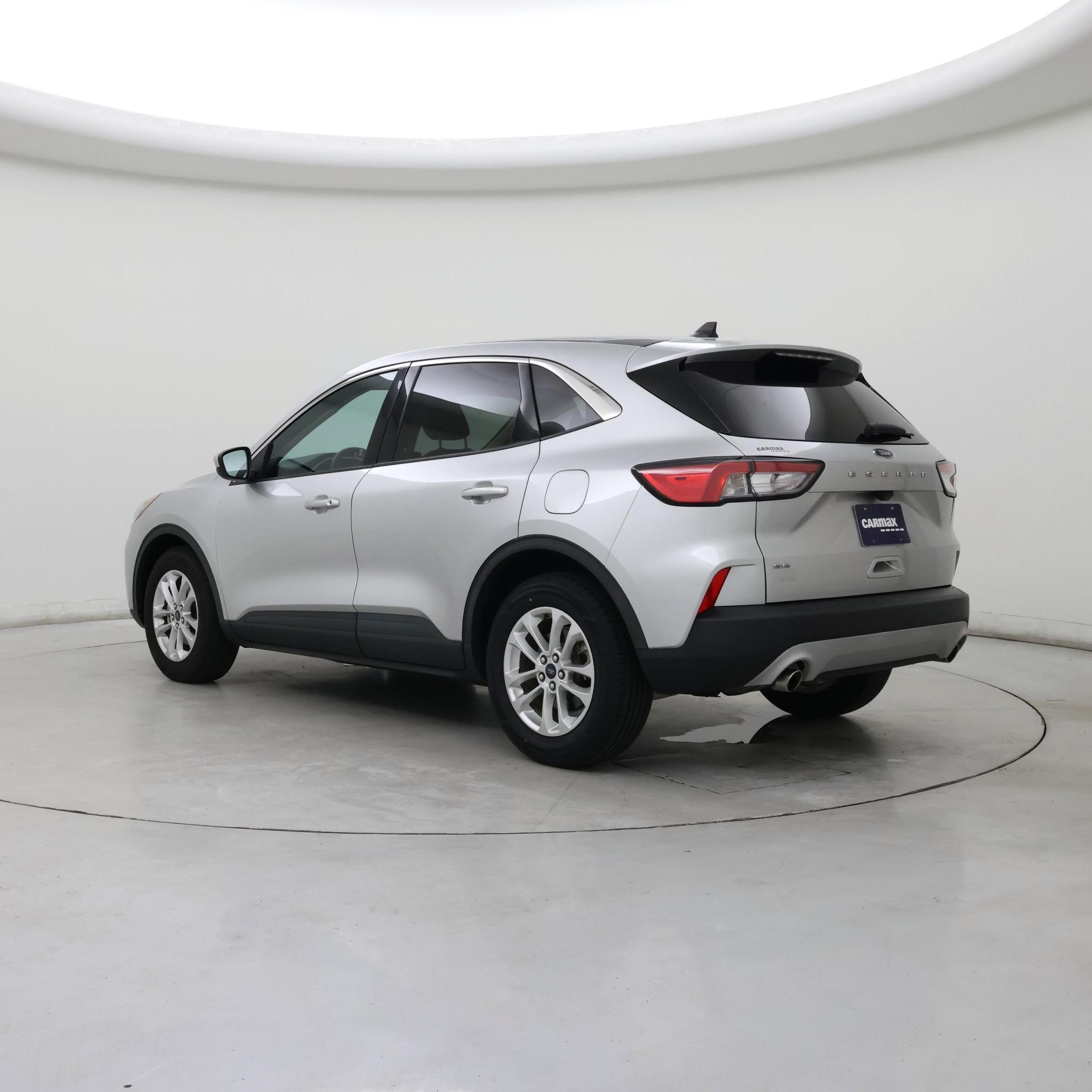 Thumbnail: 2020 Ford Escape - 2