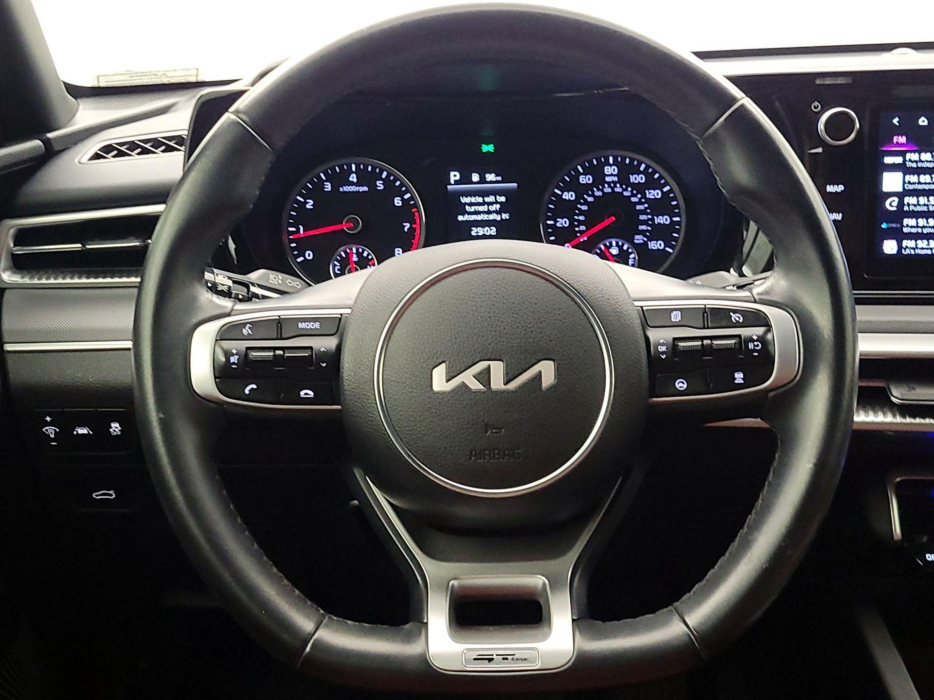 Thumbnail: 2023 Kia K5 - 10