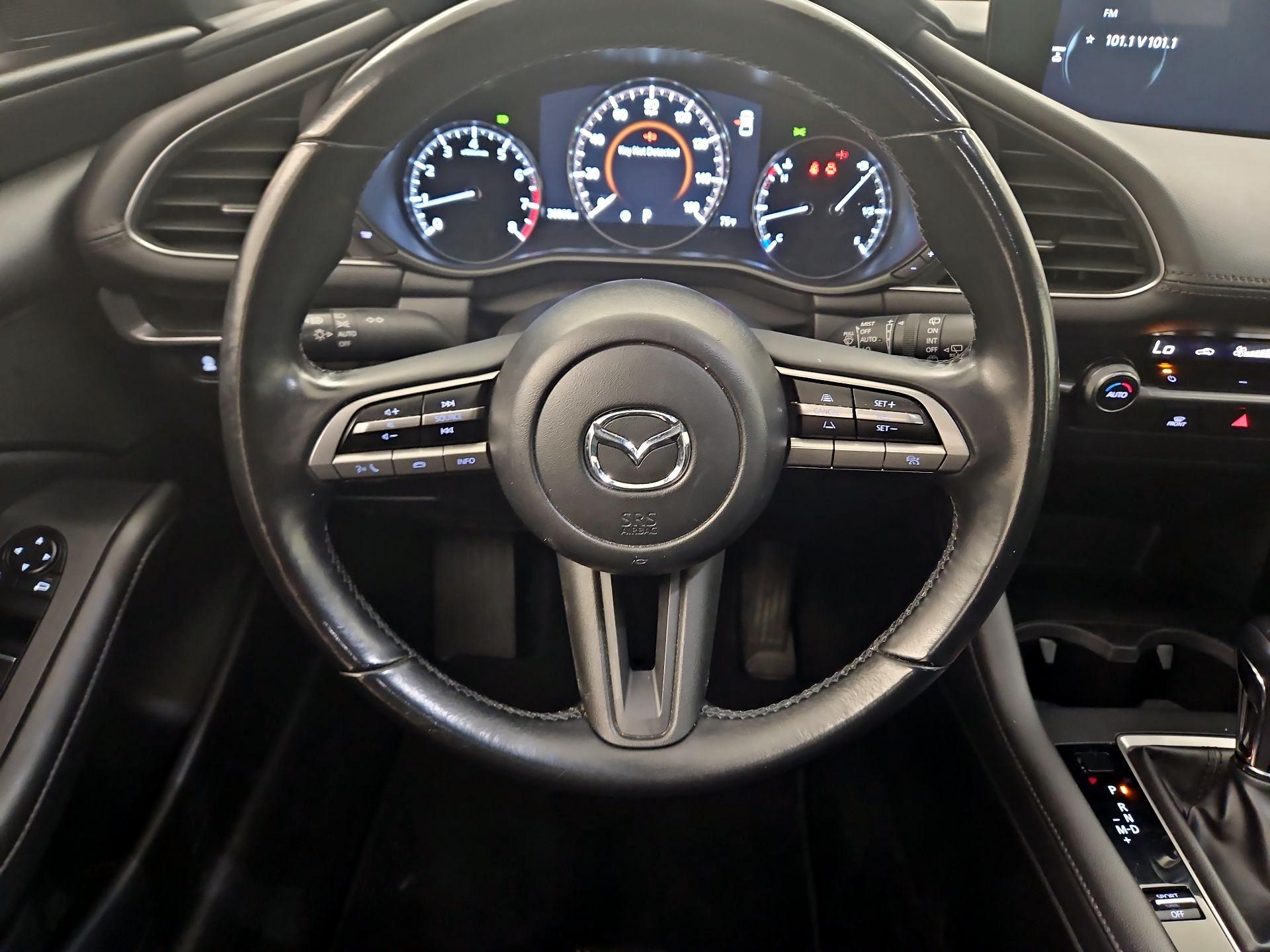 Thumbnail: 2023 Mazda Mazda3 - 10
