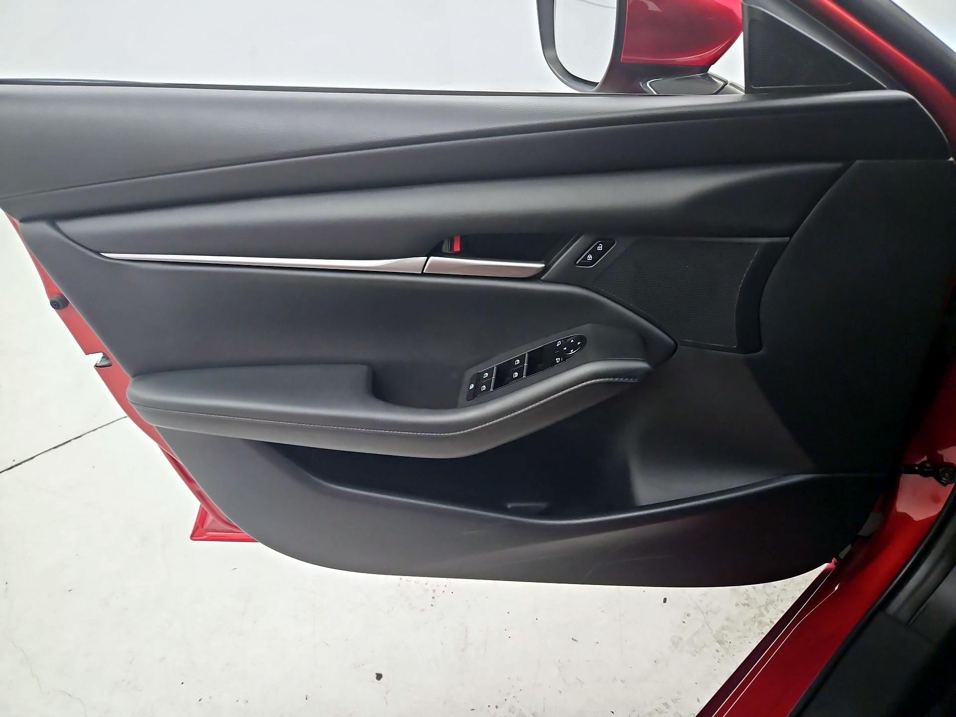 Thumbnail: 2023 Mazda Mazda3 - 12