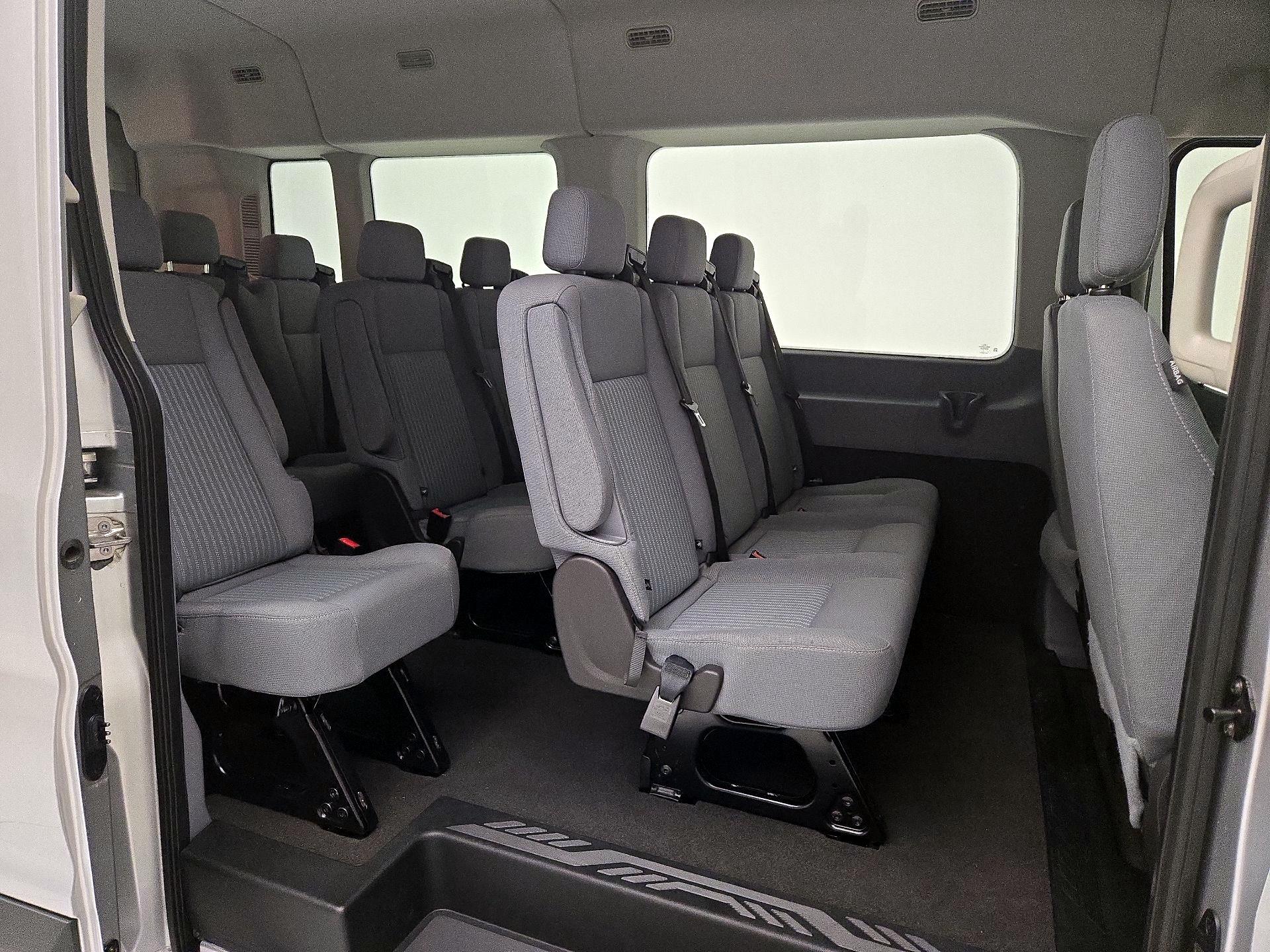 Thumbnail: 2015 Ford Transit Series - 19