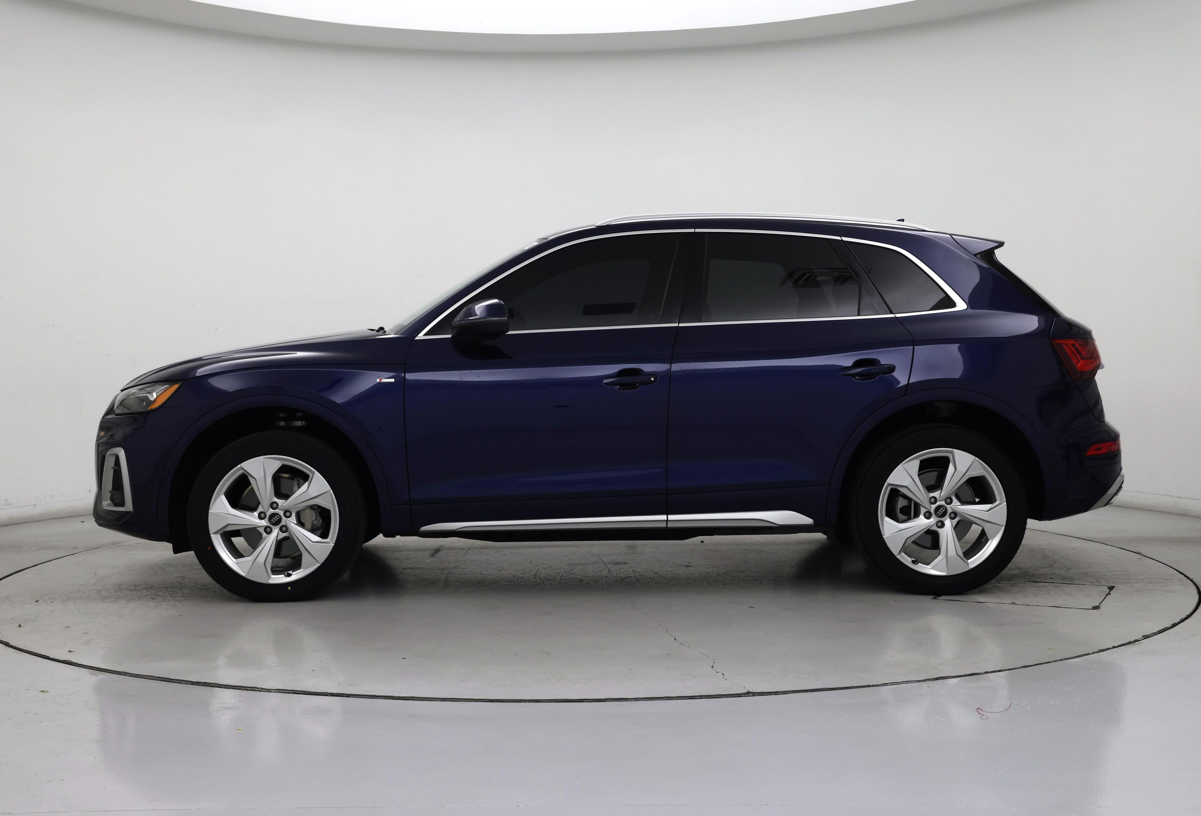 Thumbnail: 2024 Audi Q5 - 3