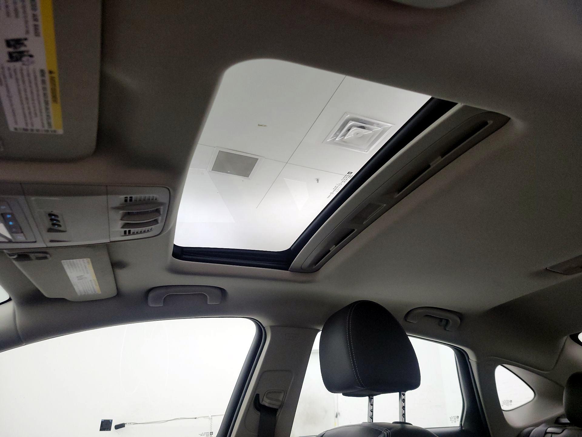 Thumbnail: 2015 Buick Verano - 18