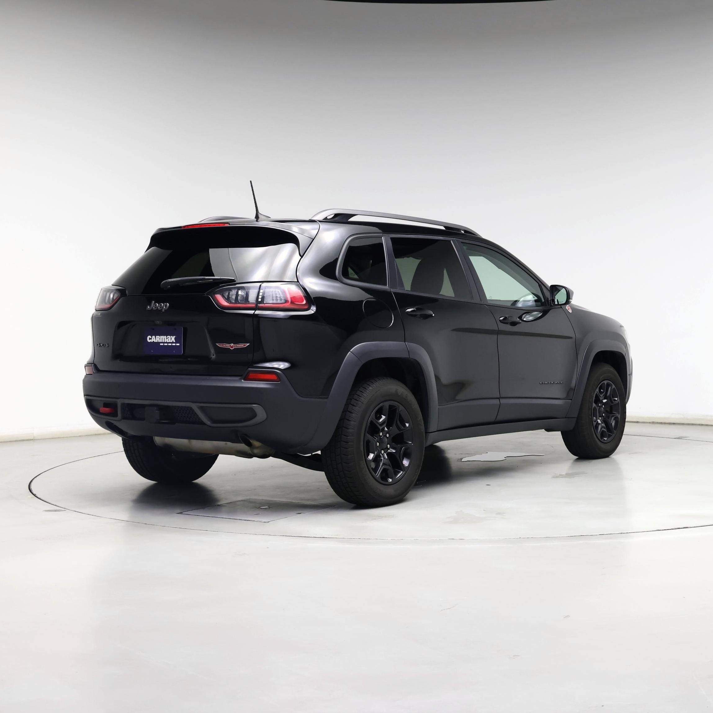 Thumbnail: 2020 Jeep Cherokee - 8
