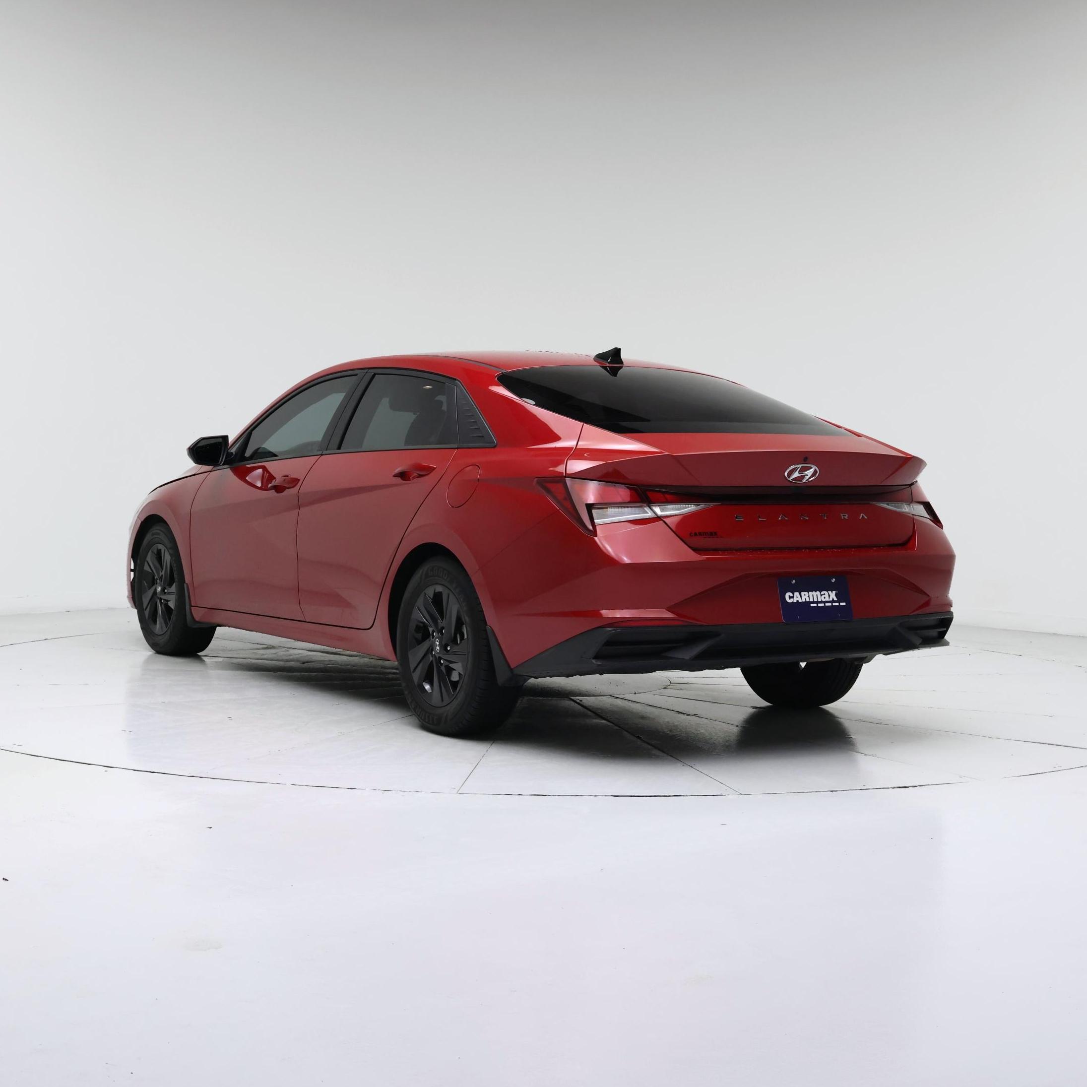 Thumbnail: 2022 Hyundai Elantra - 2
