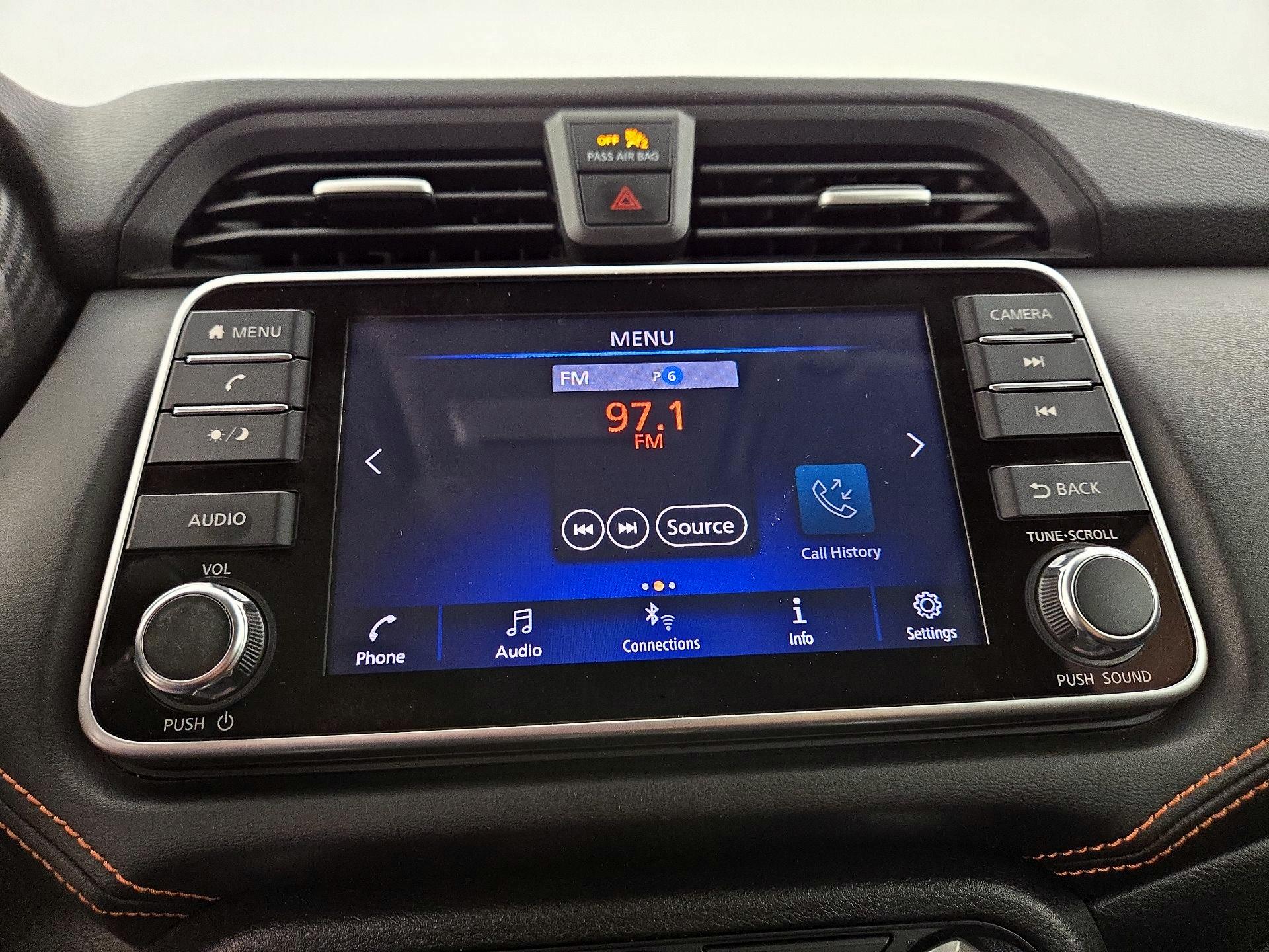 Thumbnail: 2021 Nissan Versa - 14