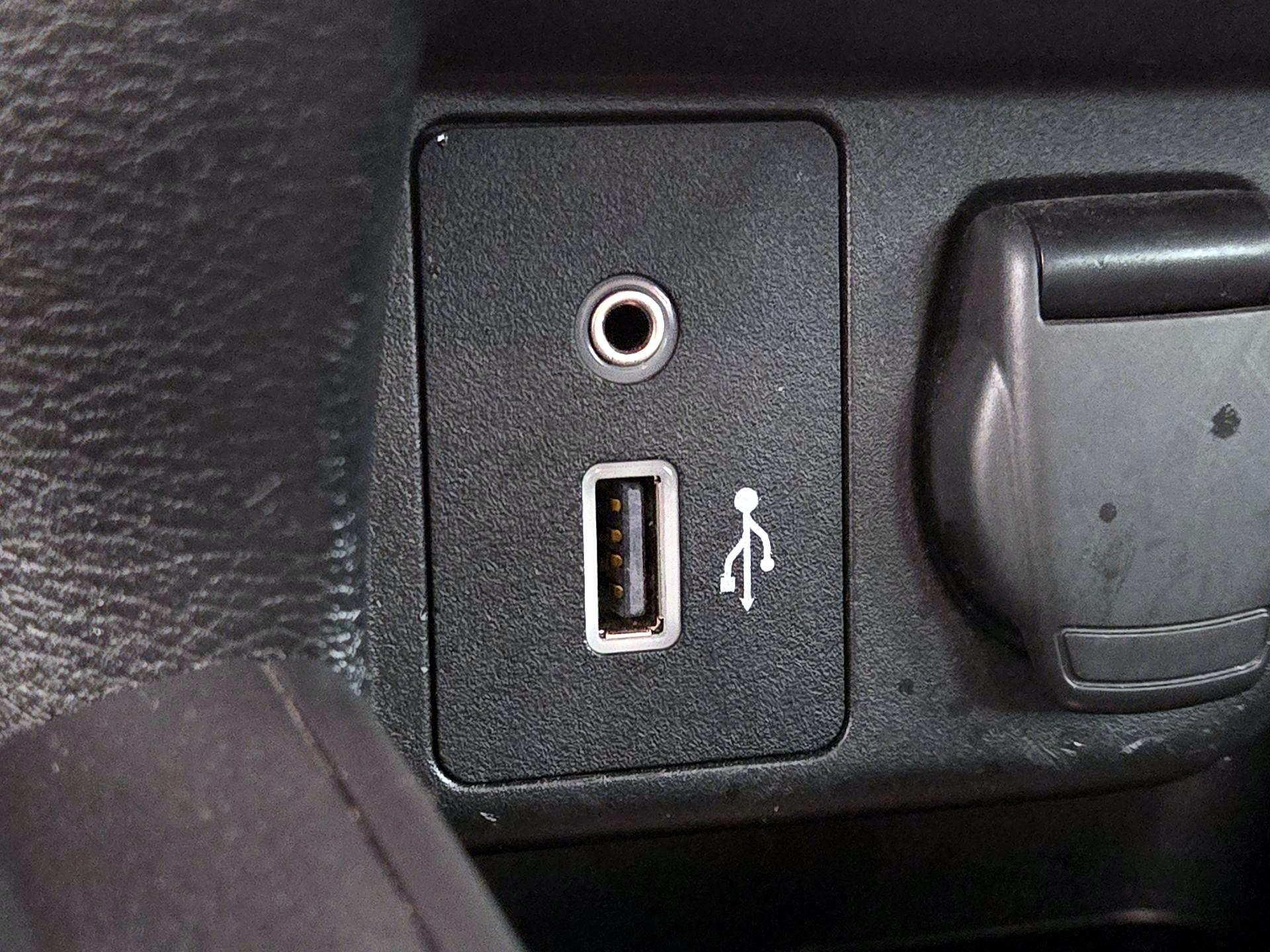 Thumbnail: 2021 Nissan Versa - 17