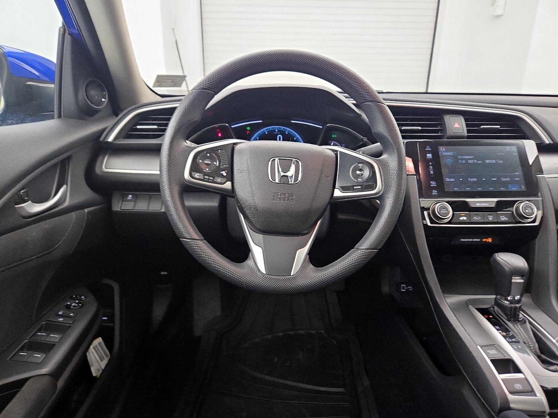 Thumbnail: 2017 Honda Civic - 10
