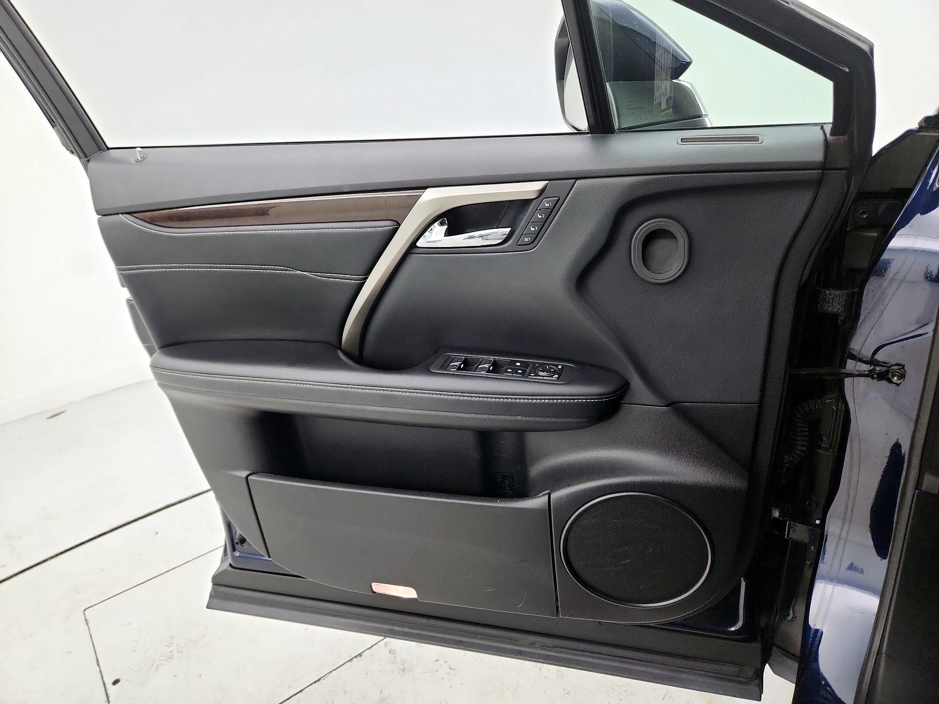 Thumbnail: 2019 Lexus RX - 12