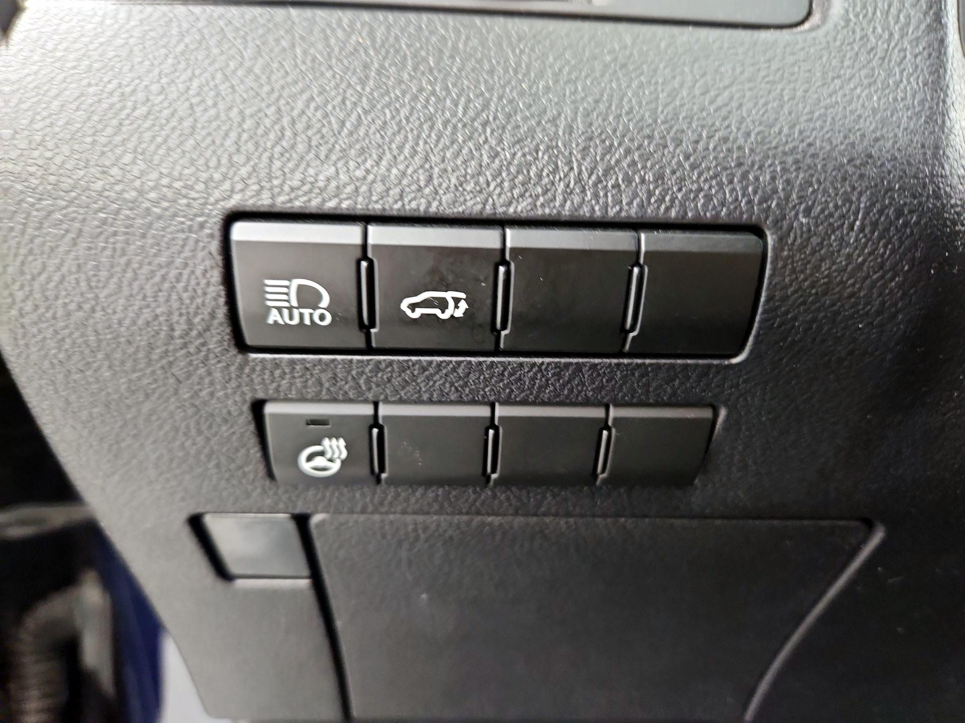 Thumbnail: 2019 Lexus RX - 13