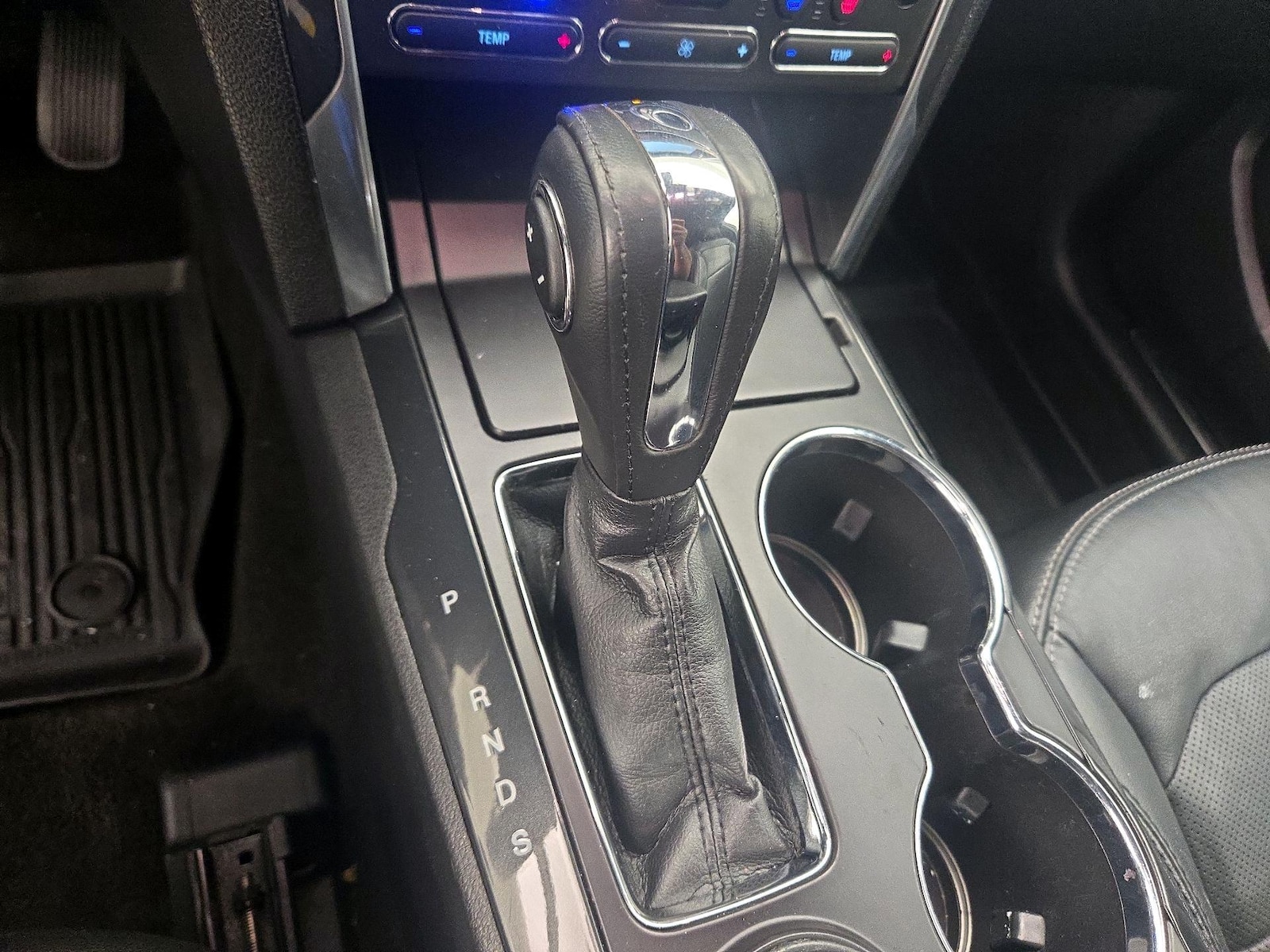 2018 Ford Explorer Limited - Photo 19