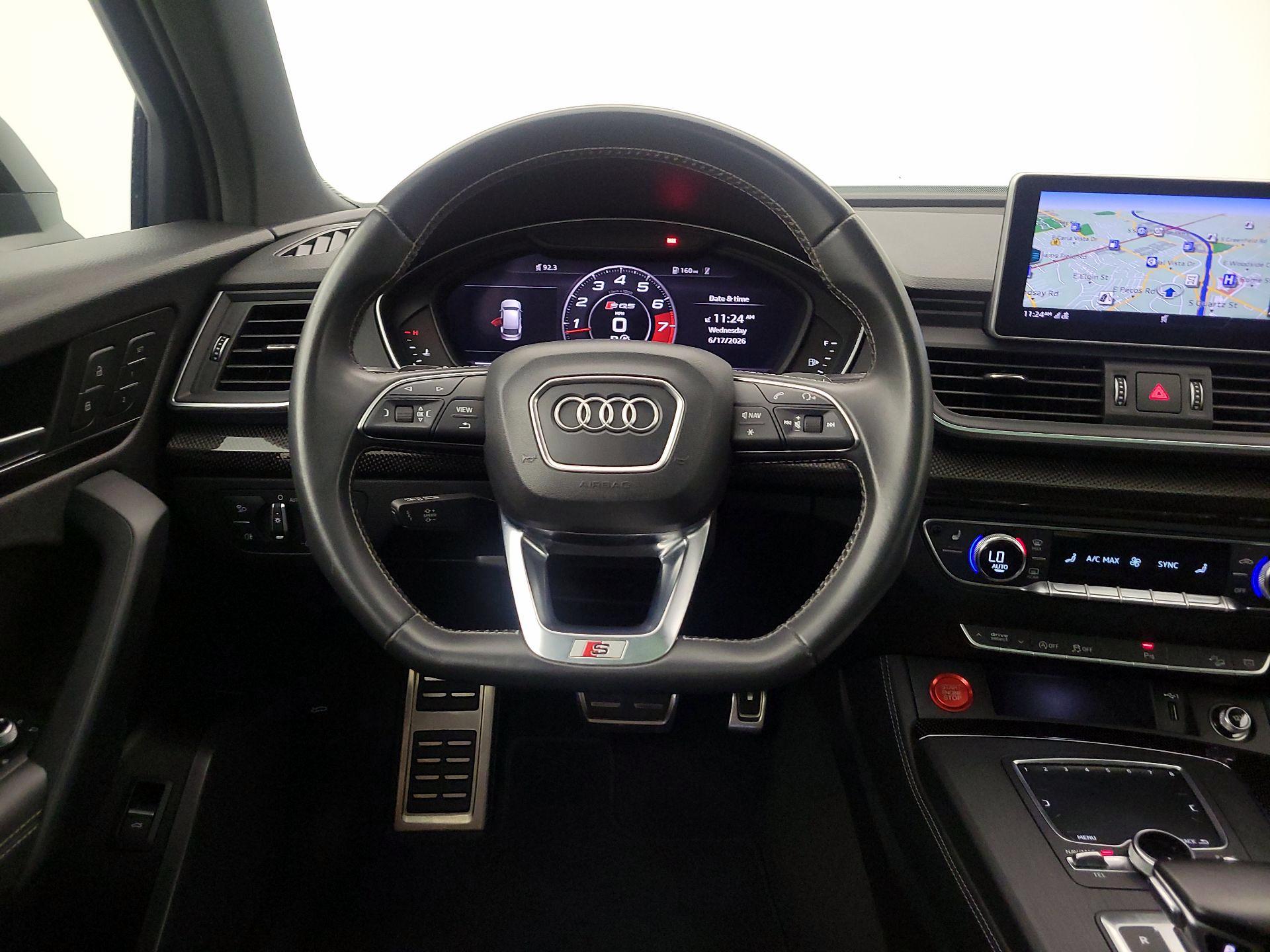Thumbnail: 2020 Audi SQ5 - 10